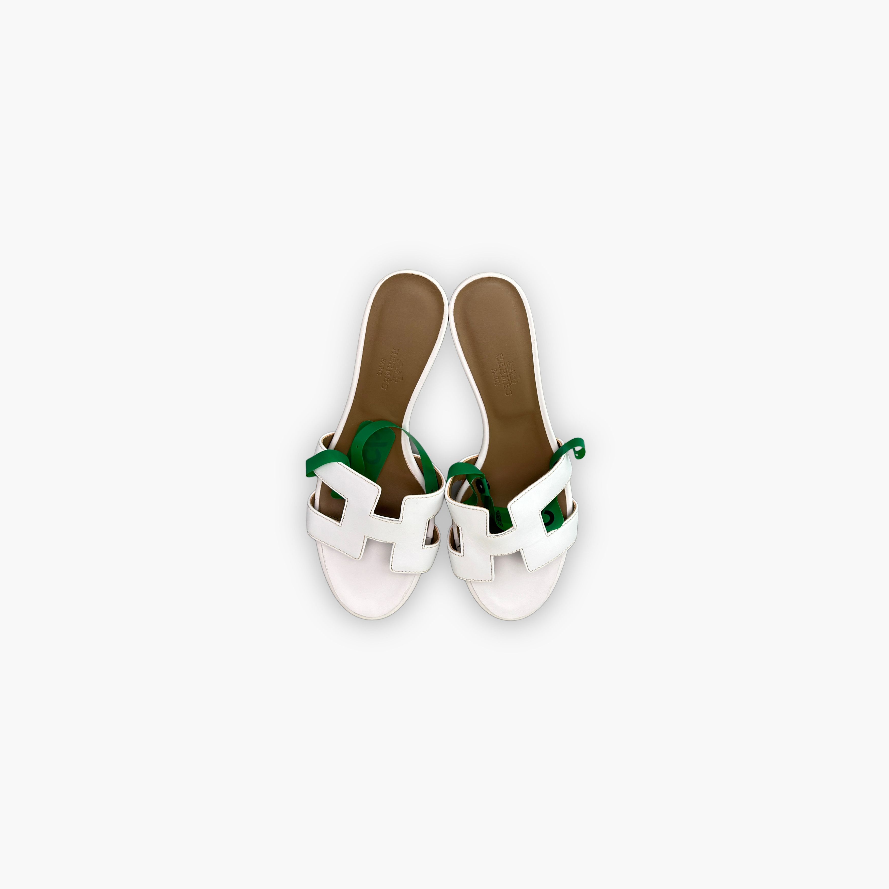Hermes Hermès White Leather Oasis Sandals Size 38 Size US 7 / IT 37 - 9 Thumbnail