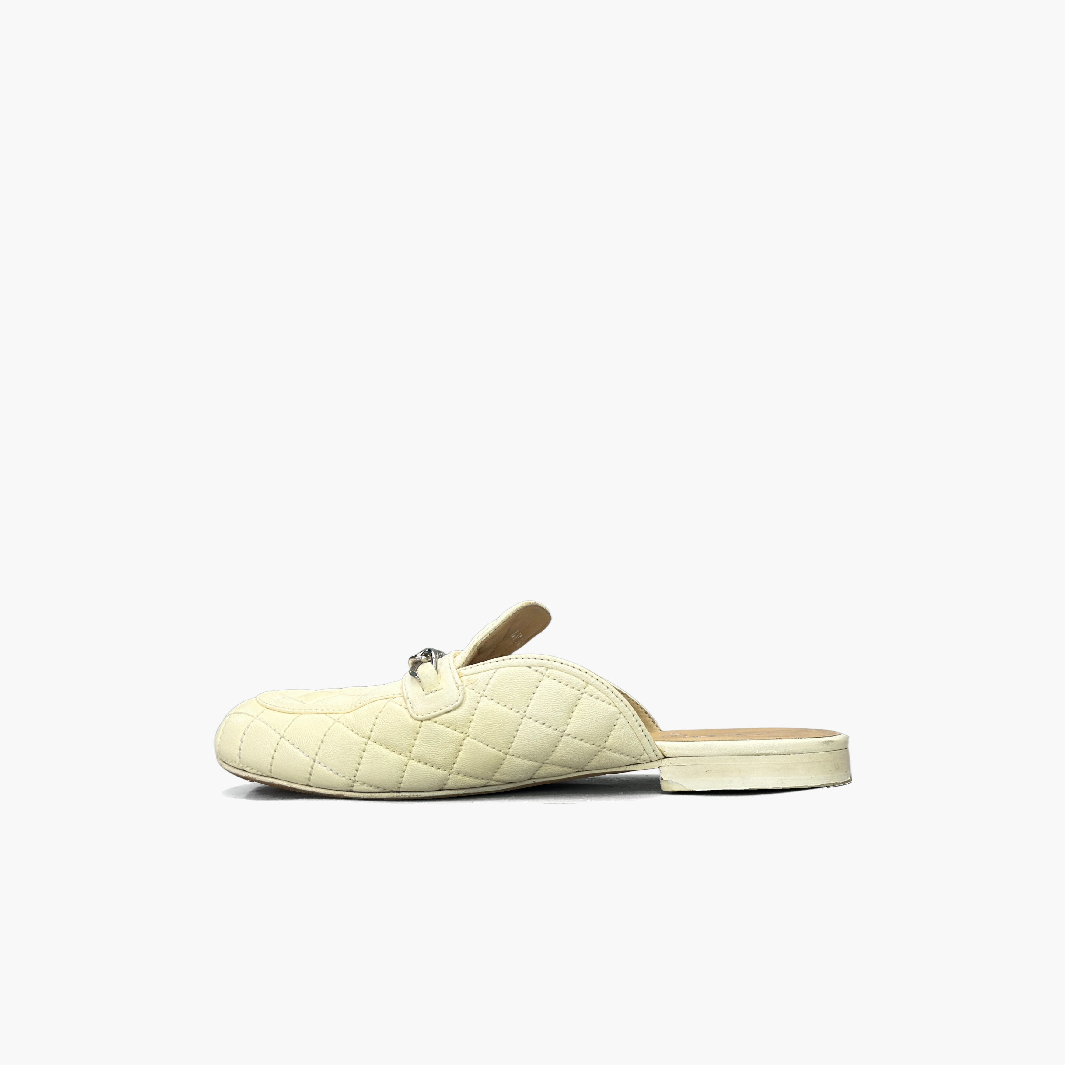 Chanel Chanel Quilted Chain Mules Size 35.5 Size US 5.5 / IT 35.5 - 3 Thumbnail