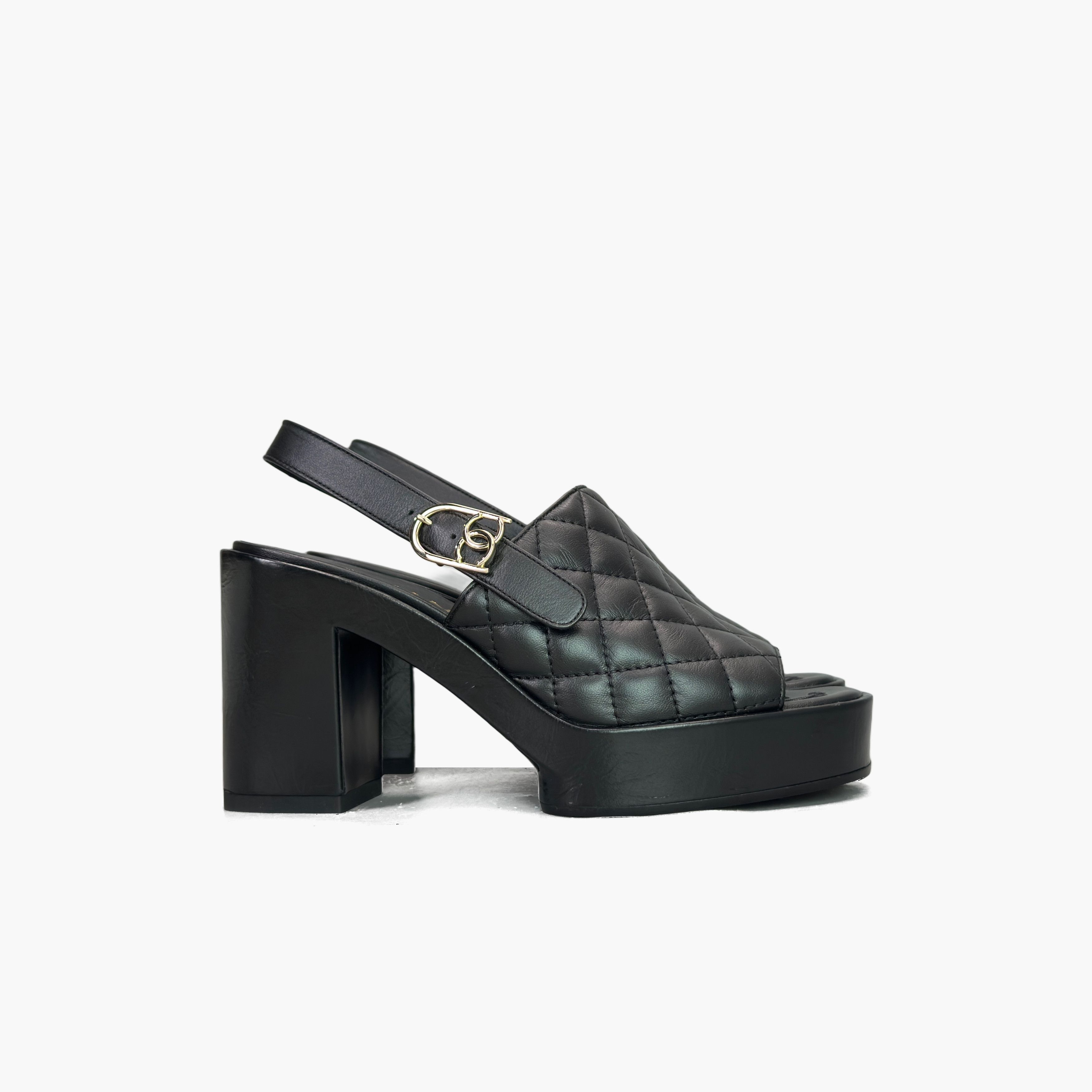 Chanel Chanel Quilted Leather Platform Sandals Size 35.5 Size US 5.5 / IT 35.5 - 4 Thumbnail
