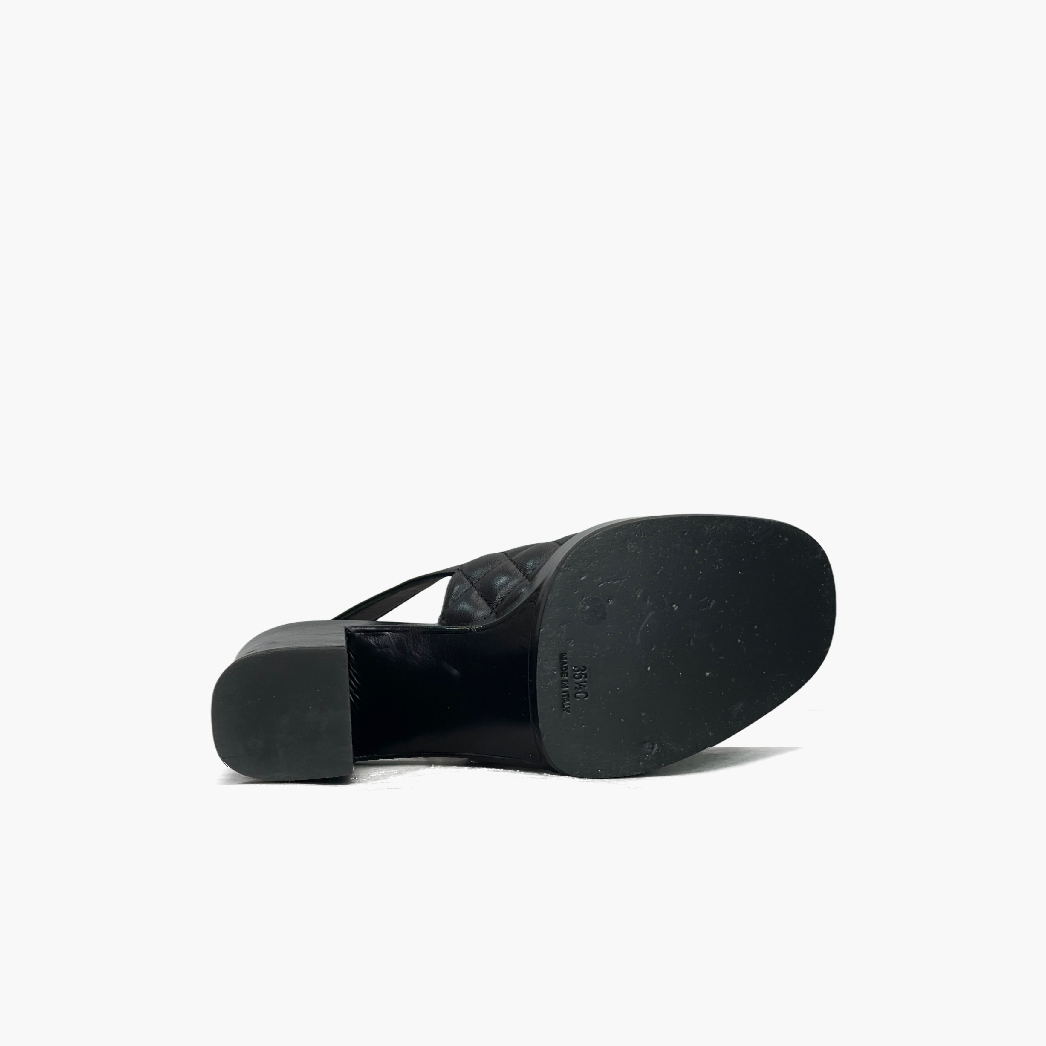 Chanel Chanel Quilted Leather Platform Sandals Size 35.5 Size US 5.5 / IT 35.5 - 7 Thumbnail