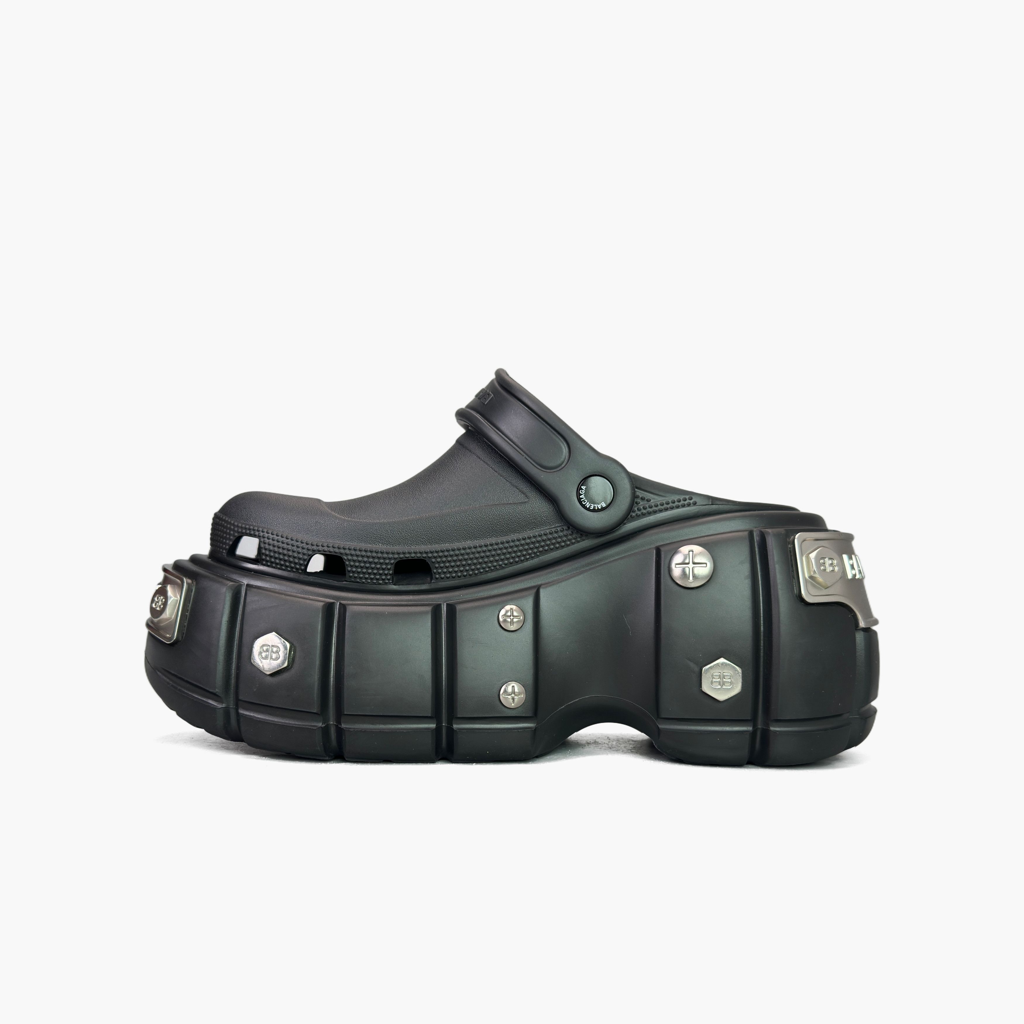 Balenciaga Balenciaga x Crocs HardCrocs Slip Ons Size 7 Size US 7 / EU 40 - 3 Thumbnail