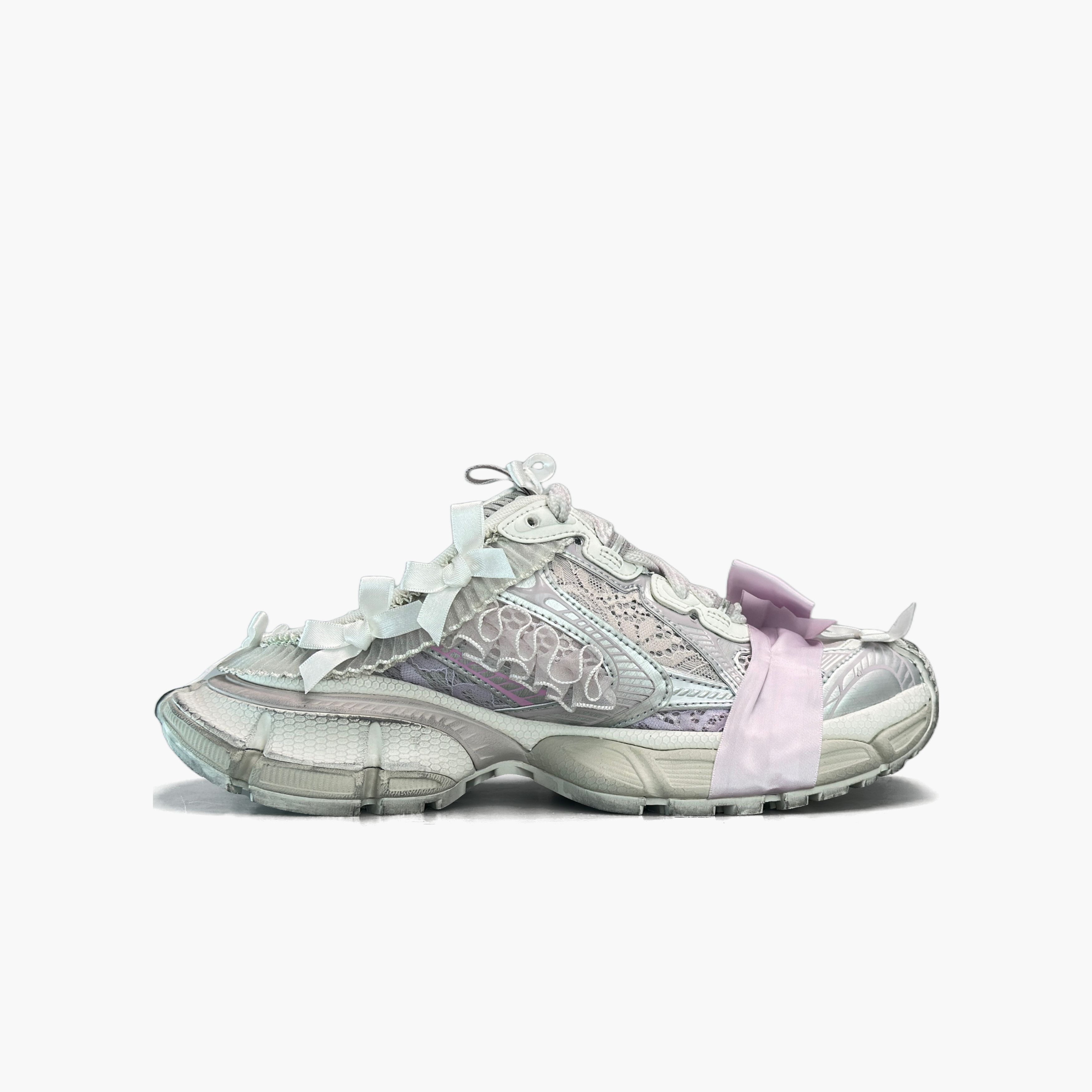 Balenciaga Balenciaga 3XL Lace Sneakers Size 36 Size US 6 / IT 36 - 2 Thumbnail