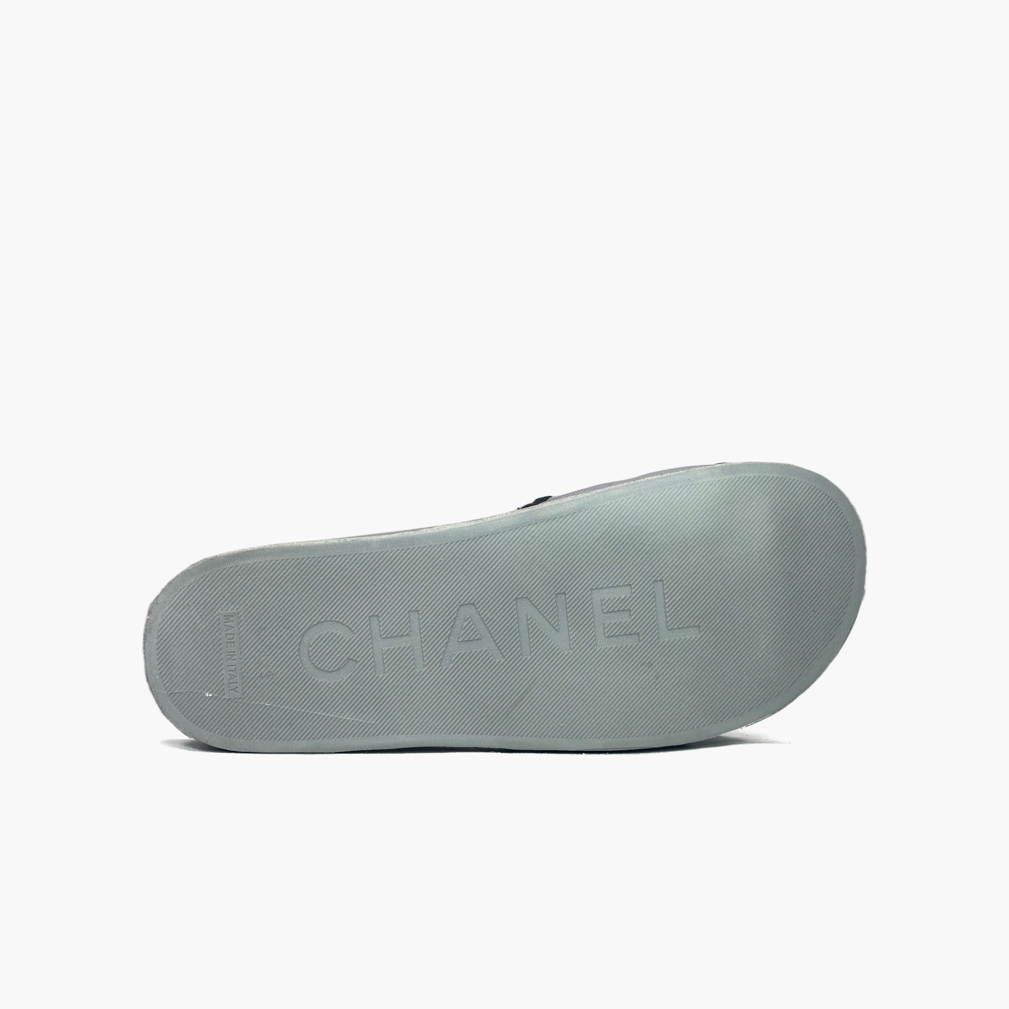 Chanel Chanel Camellia Mesh Sandals Size 38 Size US 8 / IT 38 - 7 Thumbnail