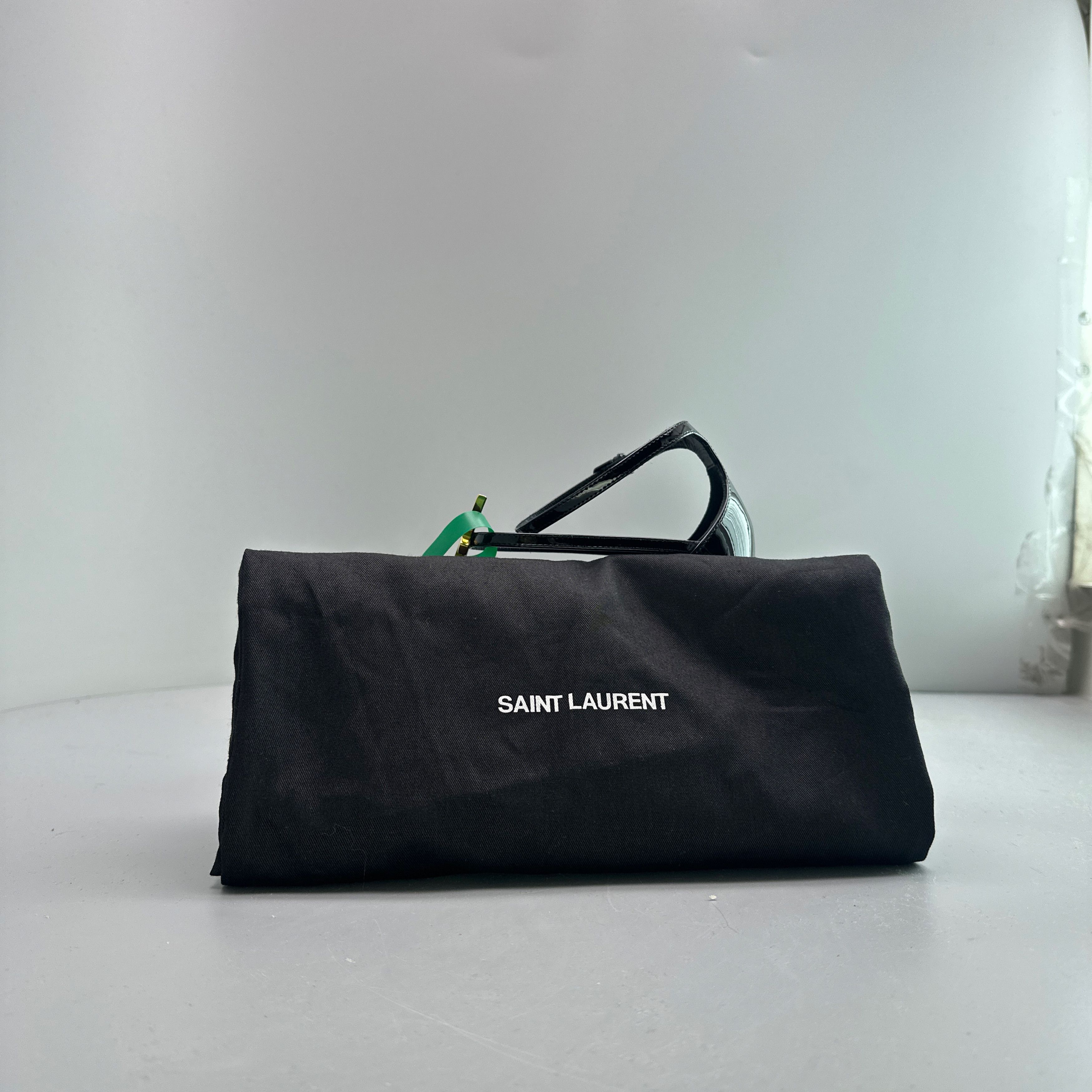 Saint Laurent Paris Saint Laurent YSL Logo Patent Sandals Size 37 Size US 7 / IT 37 - 10 Thumbnail