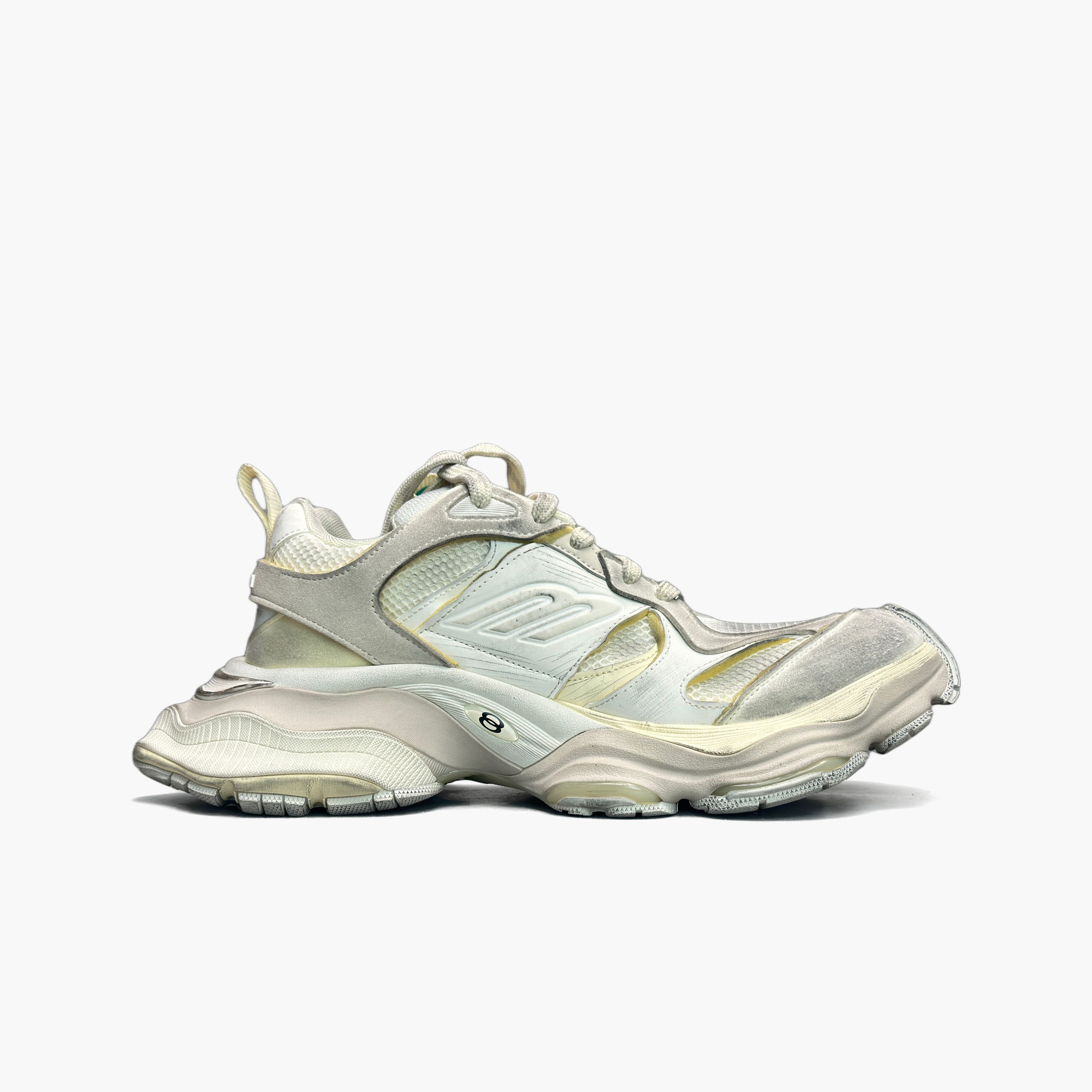 Balenciaga Balenciaga Cargo Sneakers Size 44 Size US 11 / EU 44 - 2 Thumbnail