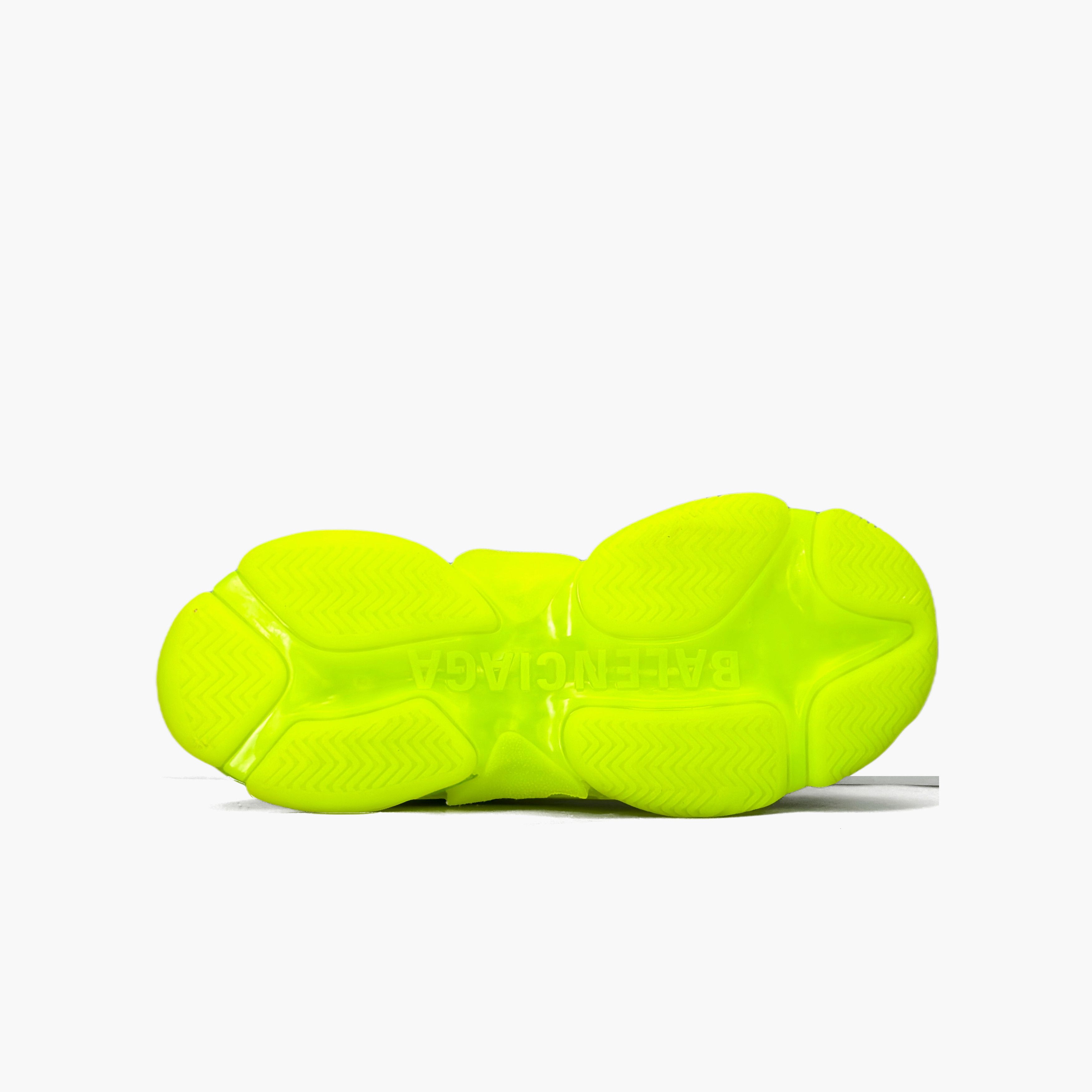 Balenciaga Balenciaga Neon Yellow Triple S Sneakers Size US 7 / EU 40 Size US 7 / EU 40 - 7 Thumbnail