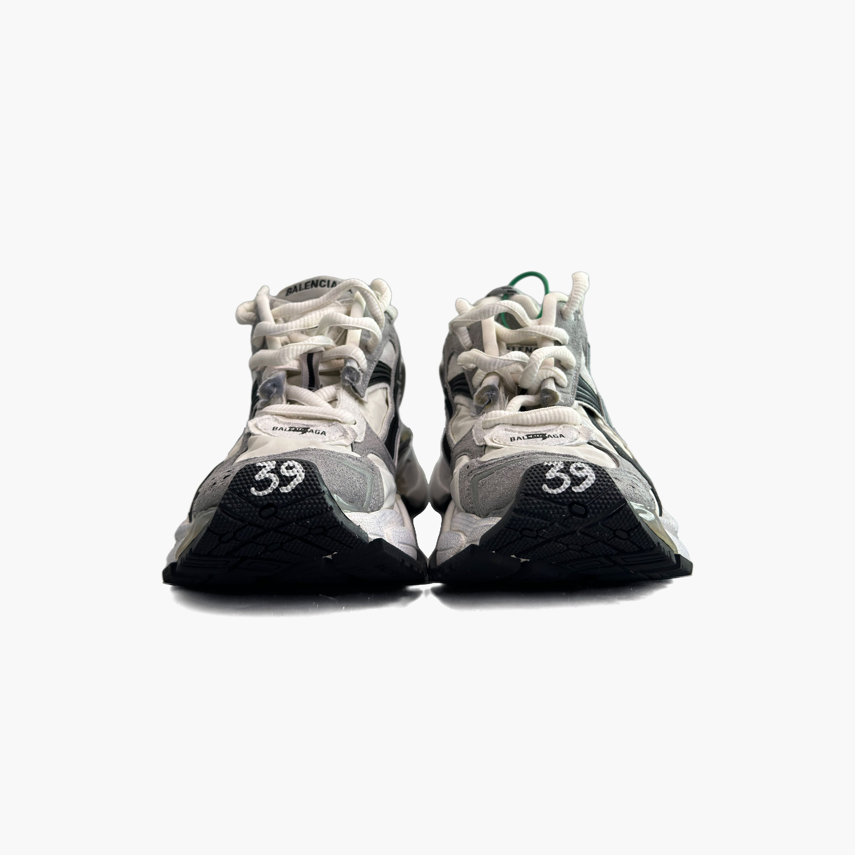 Balenciaga Balenciaga Runner Sneakers Size 39 Size US 9 / IT 39 - 5 Thumbnail