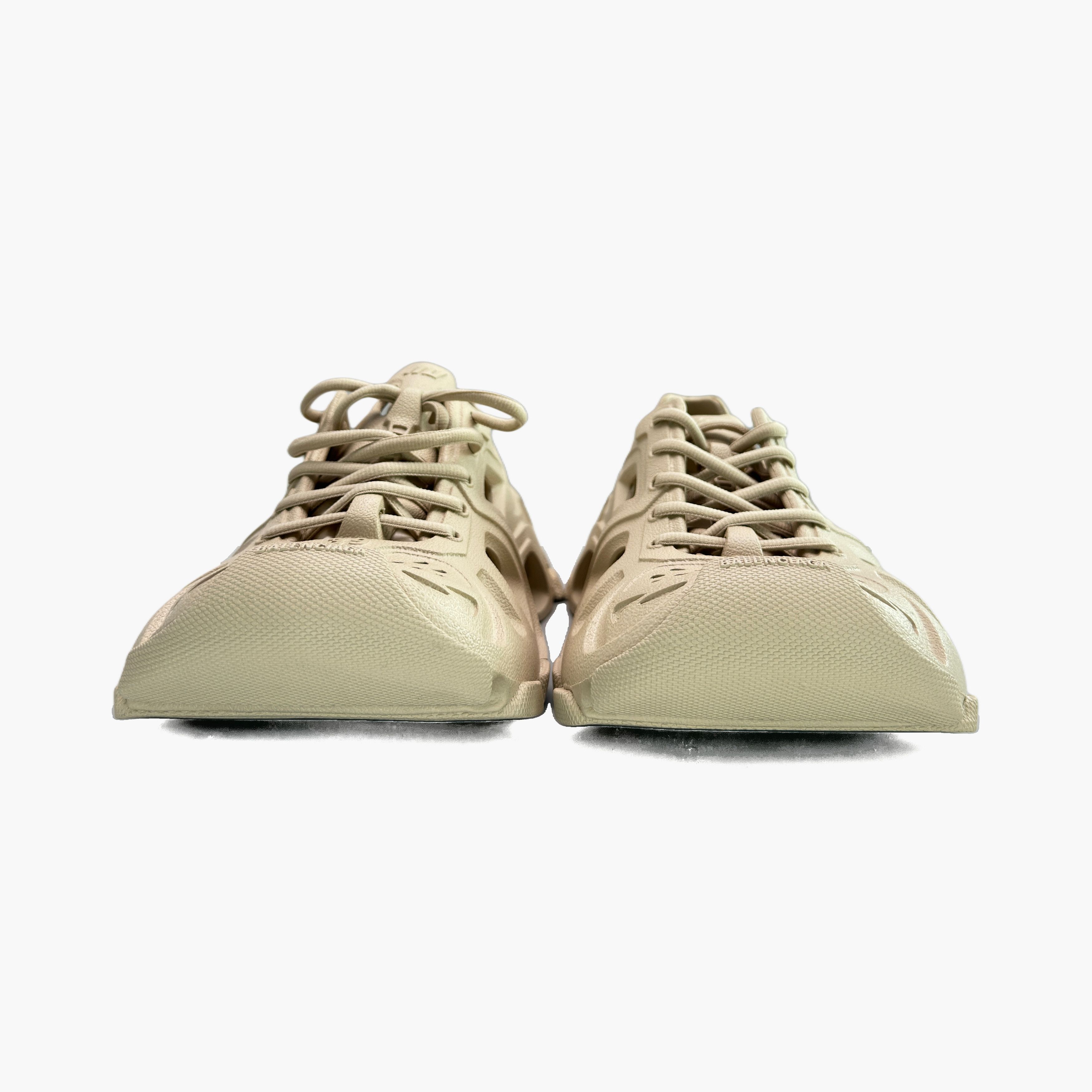 Balenciaga Balenciaga Rubber Lace-Up Sneakers Size 39 Size US 9 / IT 39 - 5 Thumbnail
