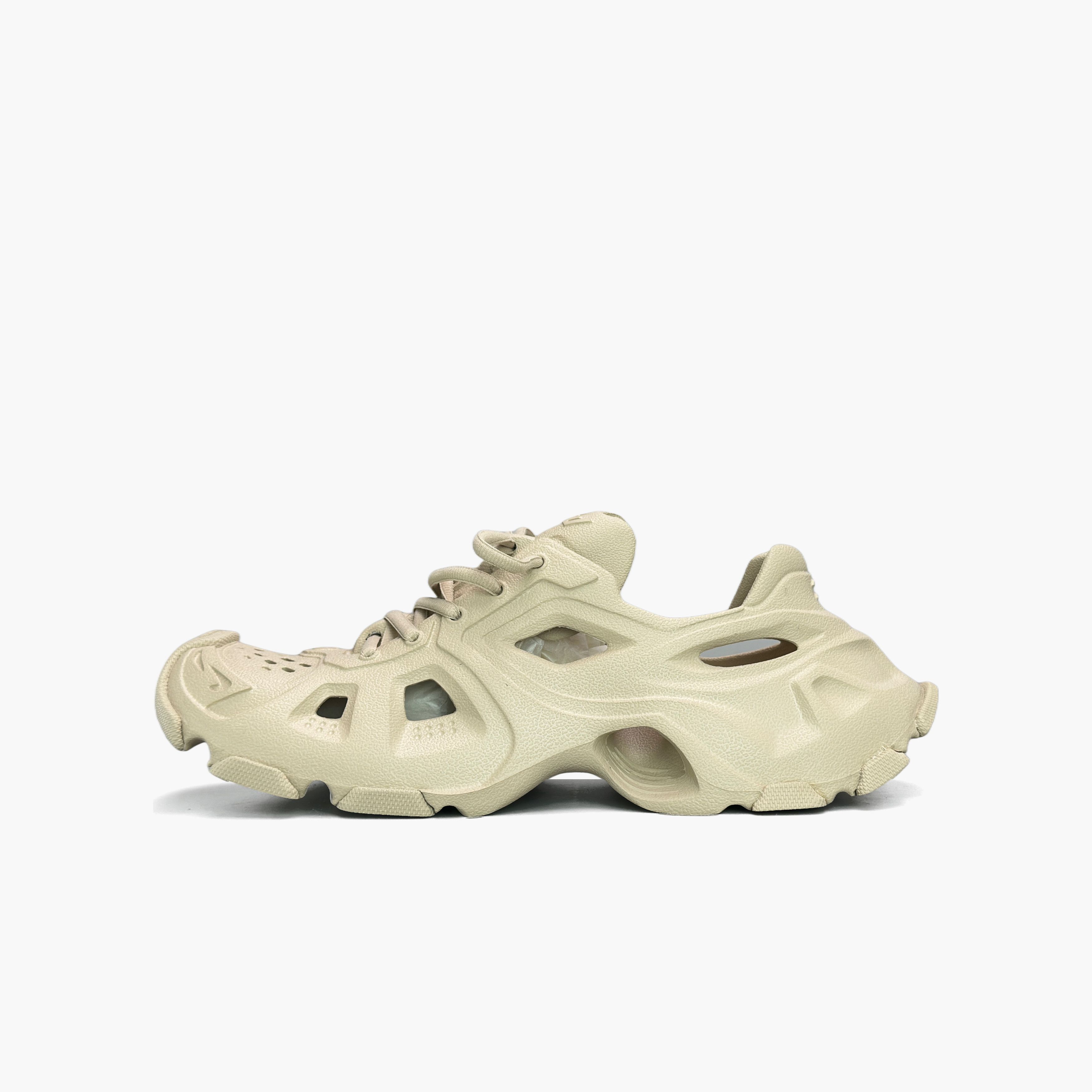 Balenciaga Balenciaga Rubber Lace-Up Sneakers Size 39 Size US 9 / IT 39 - 3 Thumbnail