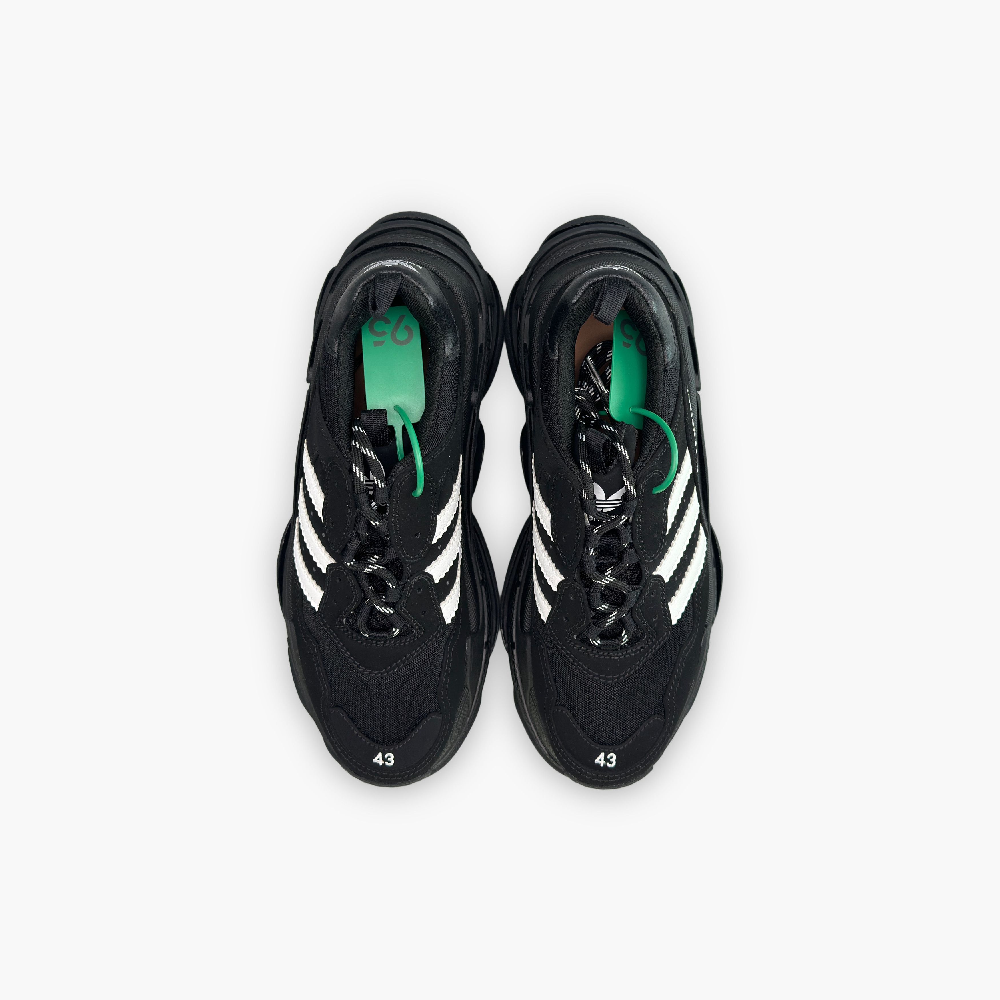 Balenciaga Balenciaga x Adidas Triple S Sneakers Size 10 Size US 10 / EU 43 - 9 Thumbnail