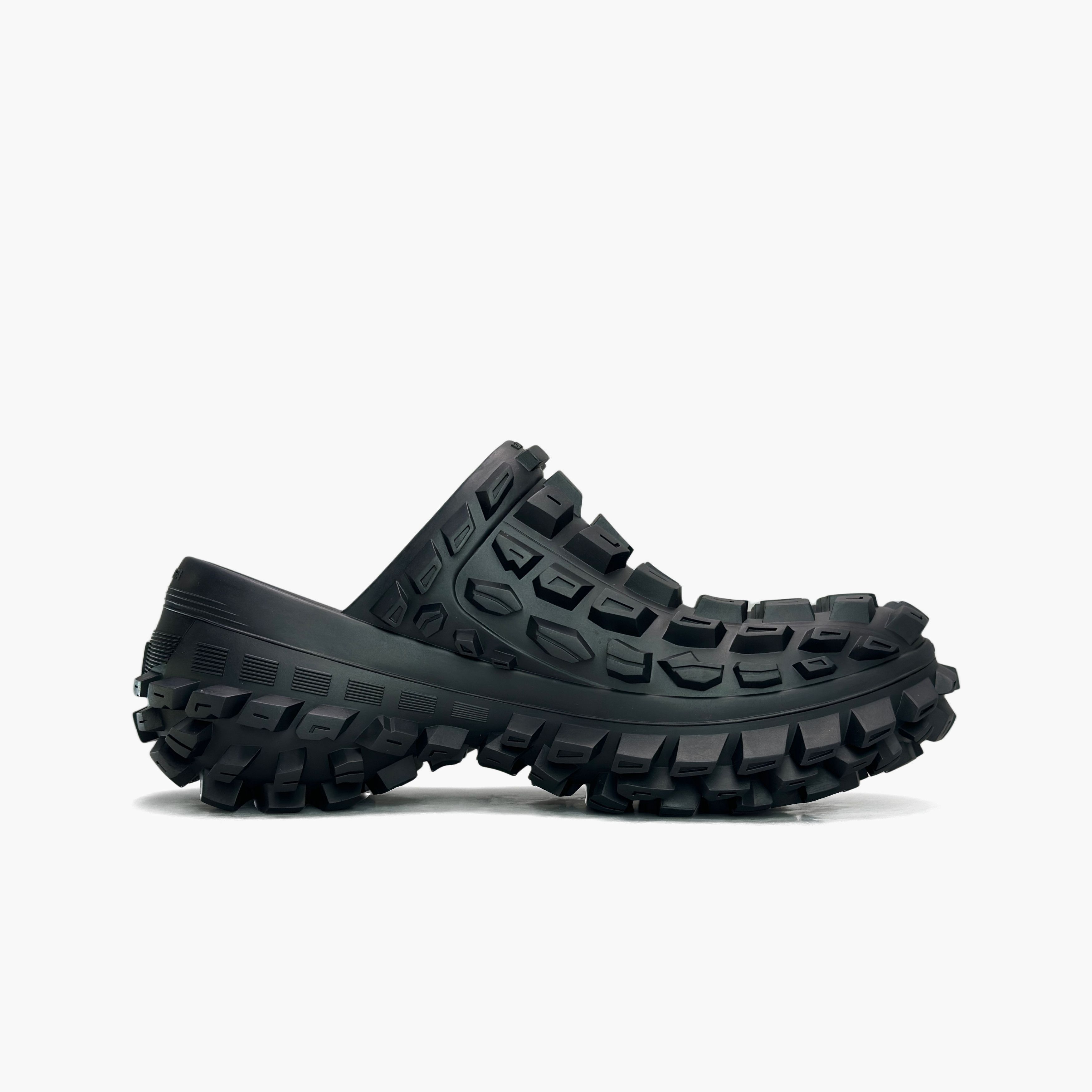 Balenciaga Balenciaga Defender Clog Black Size 11 Size US 11 / EU 44 - 2 Thumbnail
