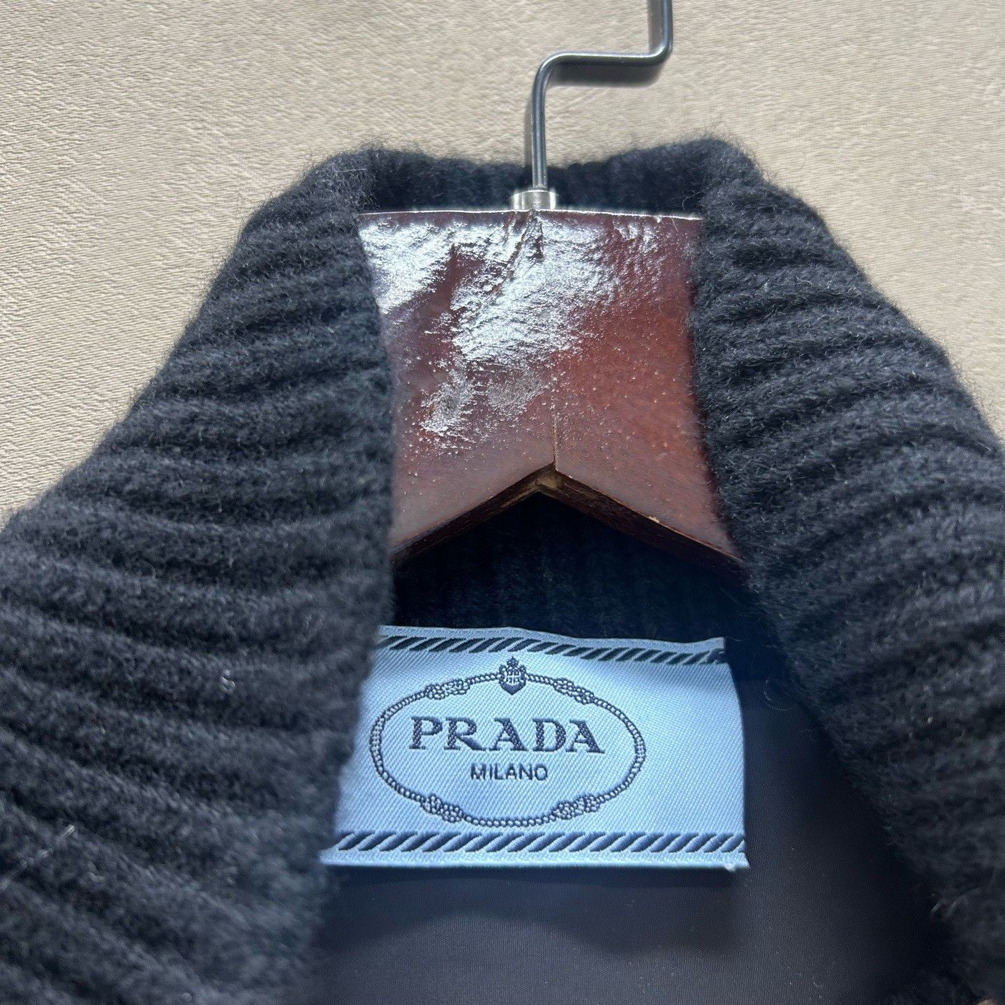 Prada Prada Logo Quilted Knit Jacket Size IT 40 Size S / US 4 / IT 40 - 4 Thumbnail