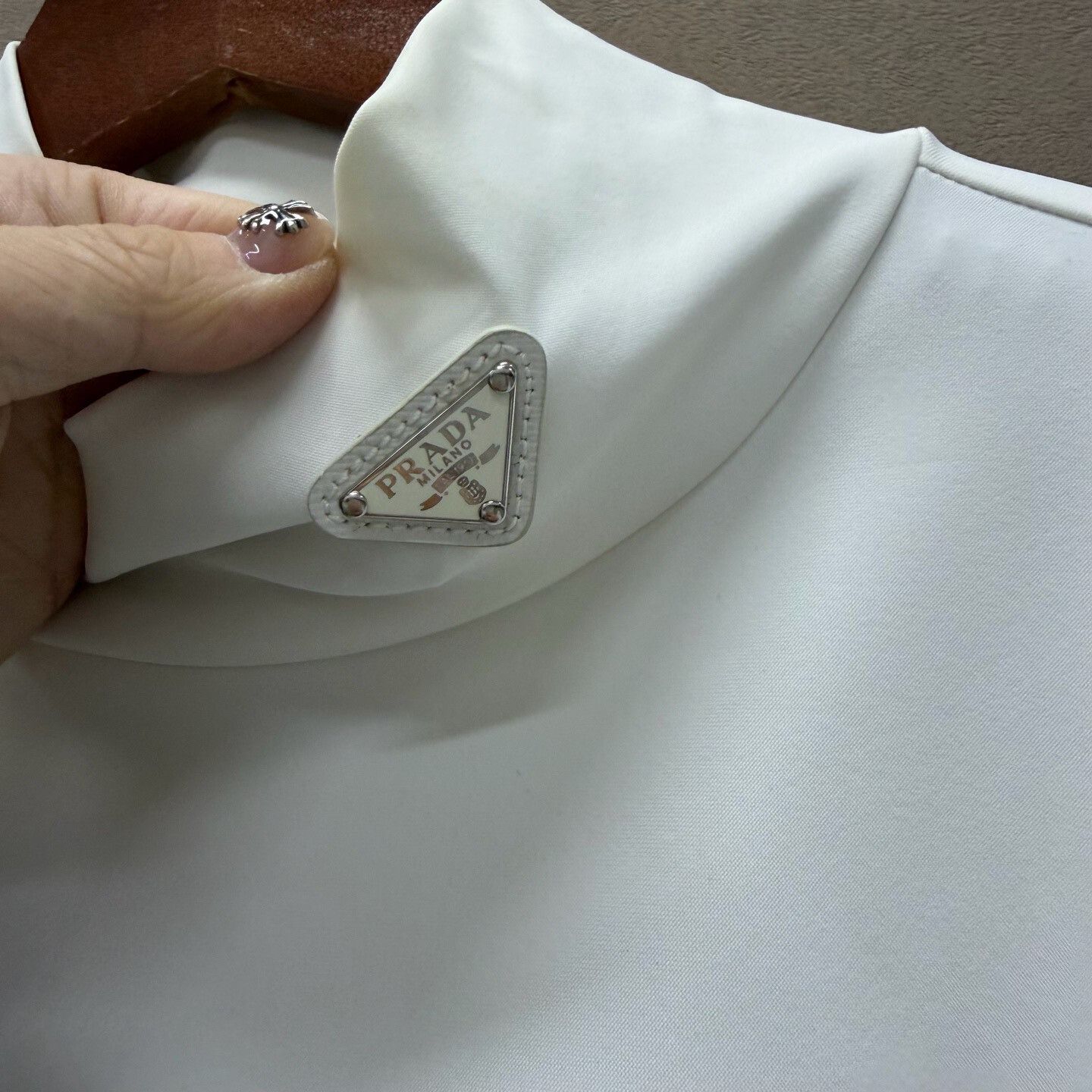 Prada Prada Triangle Logo Mock Neck Long Sleeve Top Size L Size US L / EU 52-54 / 3 - 4 Thumbnail