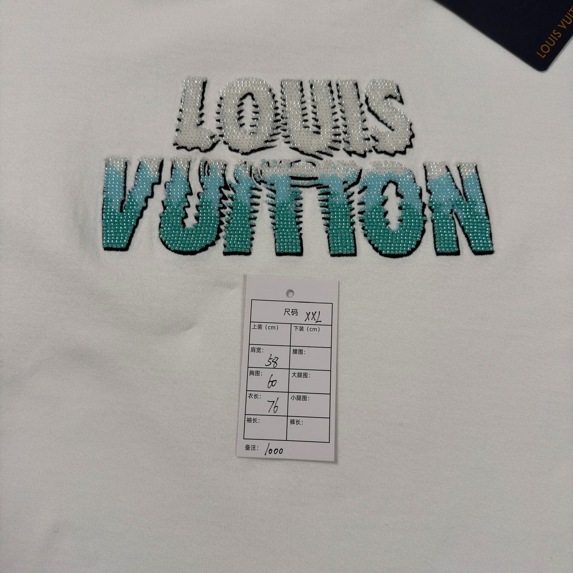 Louis Vuitton Louis Vuitton Beaded Logo T-Shirt Size XXL Size US XXL / EU 58 / 5 - 6 Thumbnail