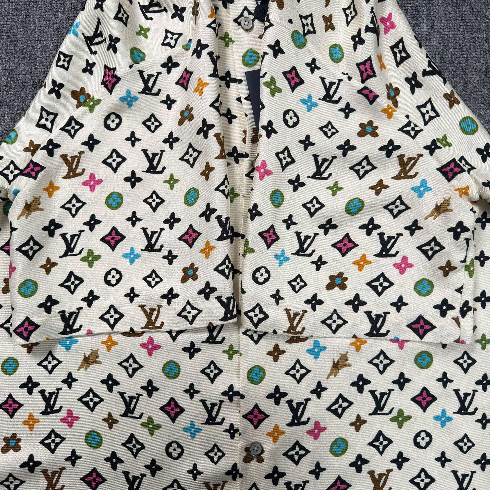 Louis Vuitton Louis Vuitton x Tyler Craggy Monogram Shirt XL Size US XL / EU 56 / 4 - 4 Thumbnail