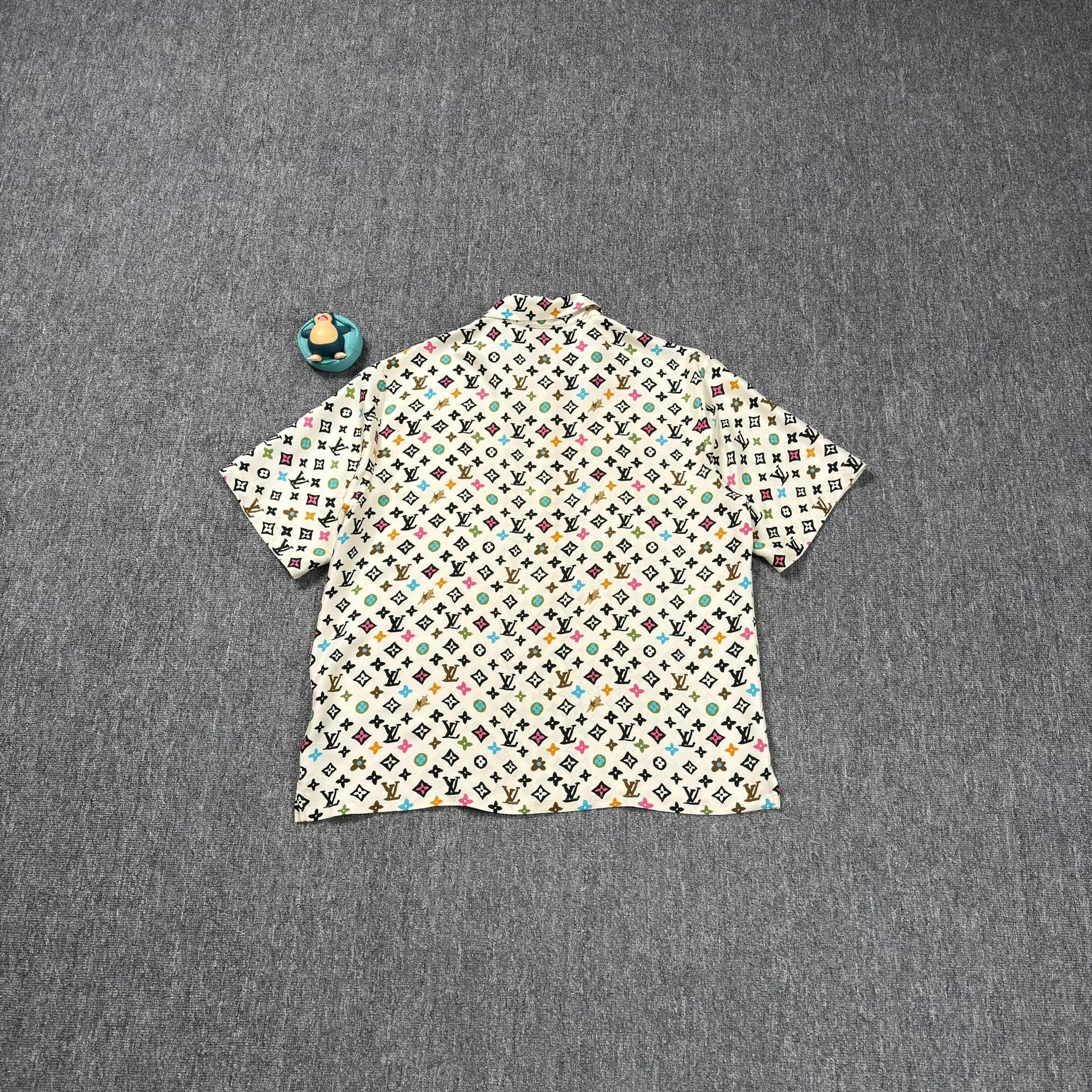 Louis Vuitton Louis Vuitton x Tyler Craggy Monogram Shirt XL Size US XL / EU 56 / 4 - 10 Thumbnail