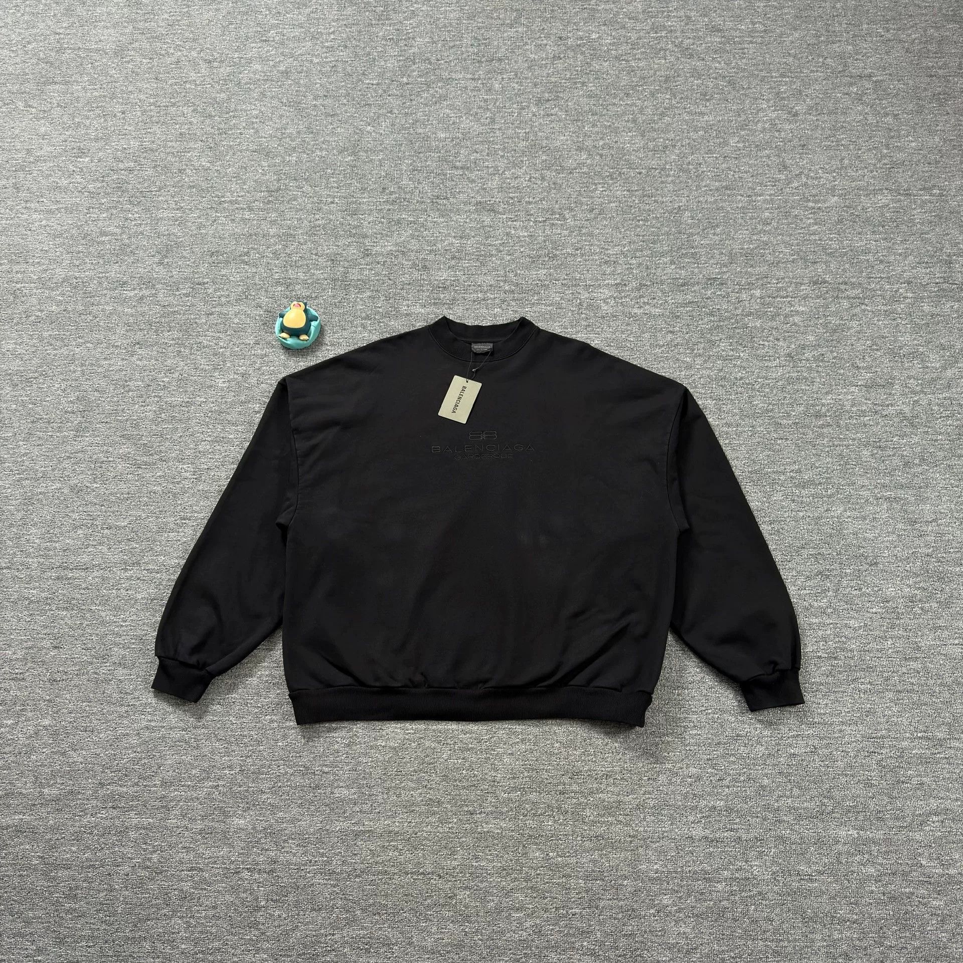 Balenciaga Balenciaga Black Garde-Robe Sweatshirt Size M Size US M / EU 48-50 / 2 - 2 Thumbnail