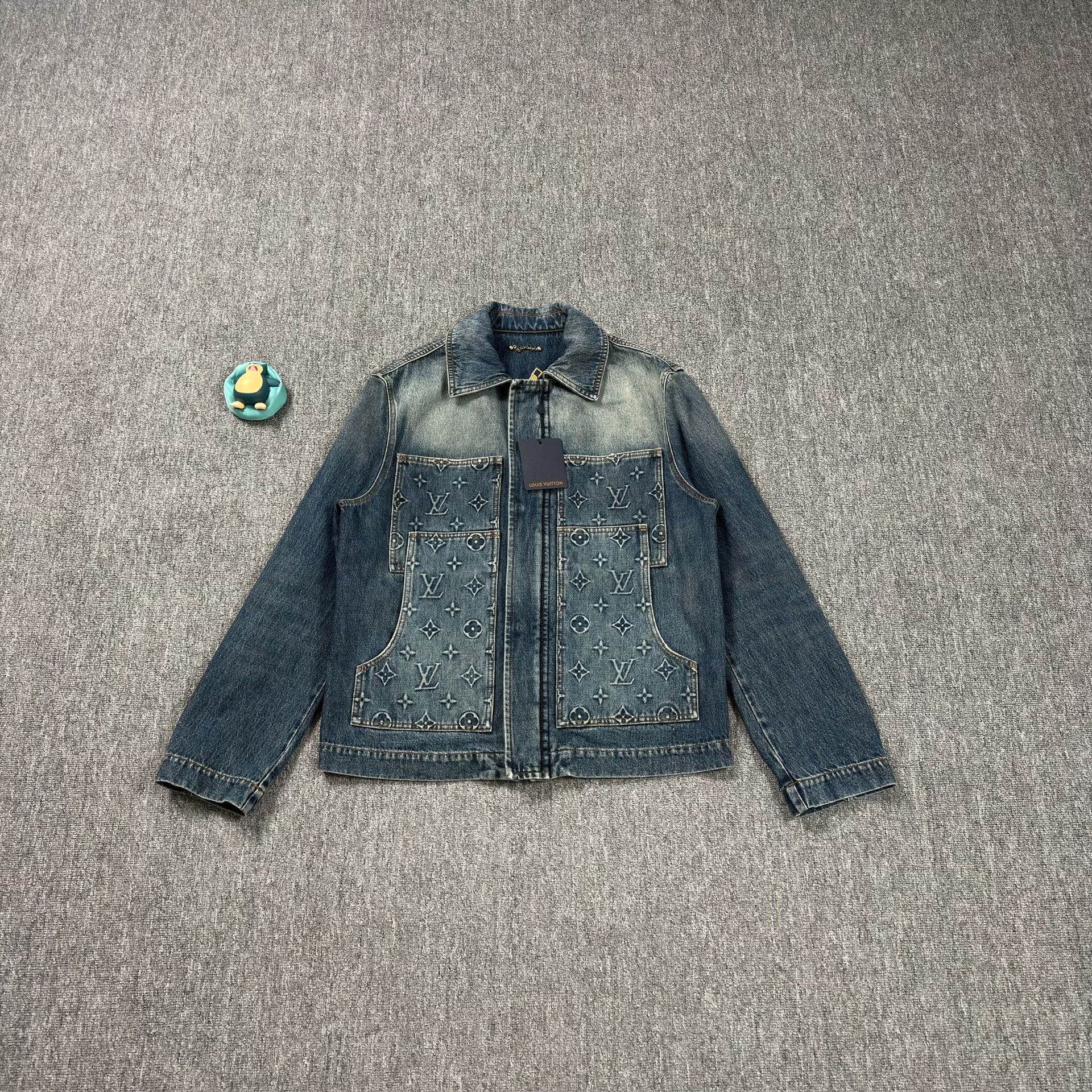 Louis Vuitton Louis Vuitton Monogram Denim Jacket EU 48 Size US M / EU 48-50 / 2 - 2 Thumbnail