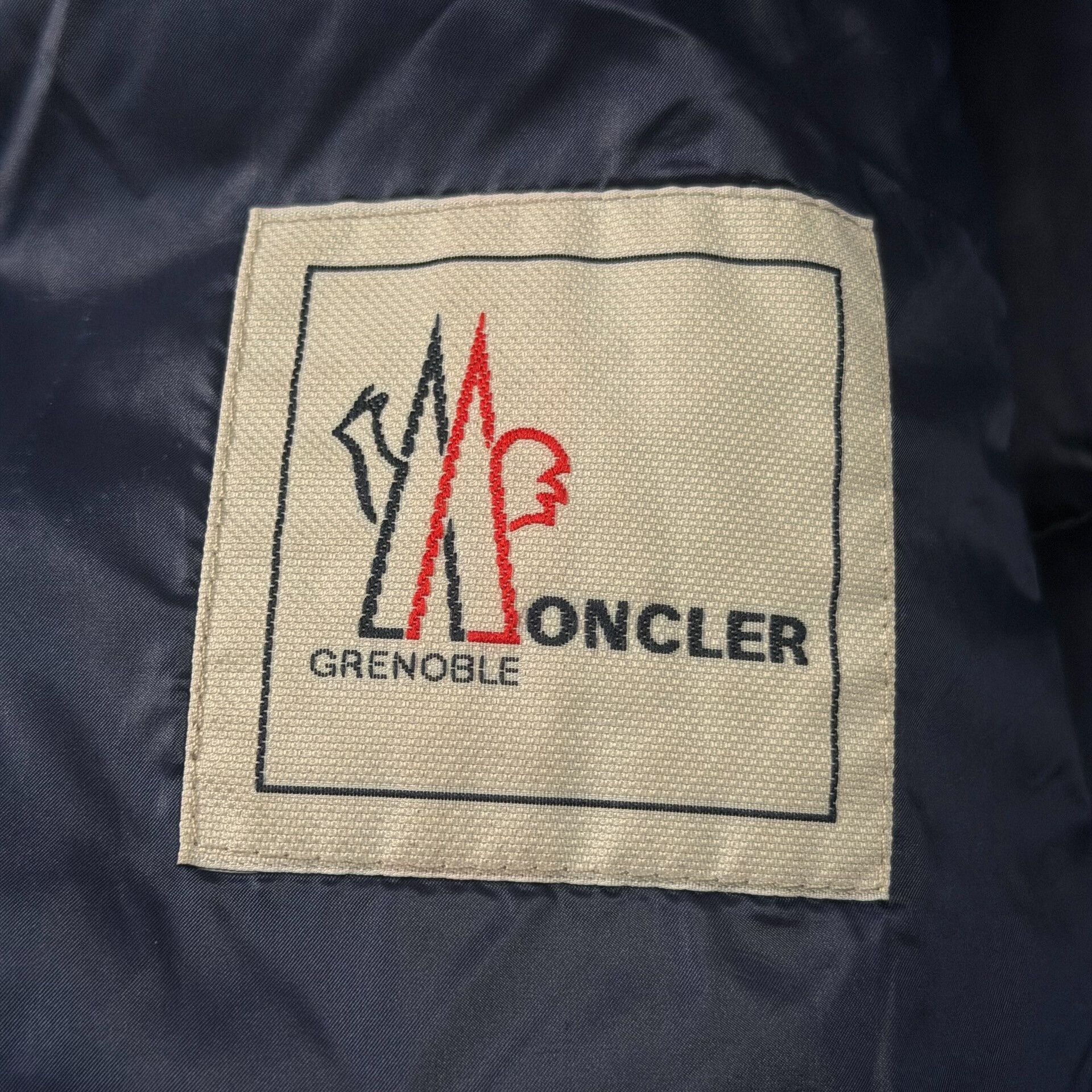 Moncler Moncler Grenoble Canmore Down Jacket Size 3 Size US L / EU 52-54 / 3 - 7 Thumbnail
