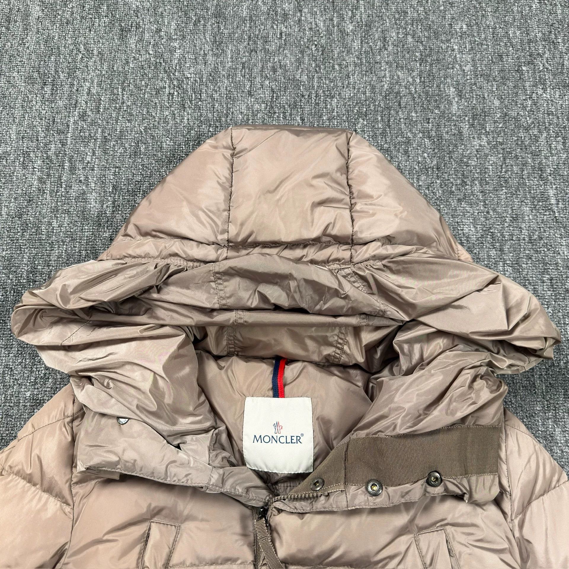 Moncler Moncler Peplum Hem Down Jacket Size 0 Size XS / US 0-2 / IT 36-38 - 3 Thumbnail