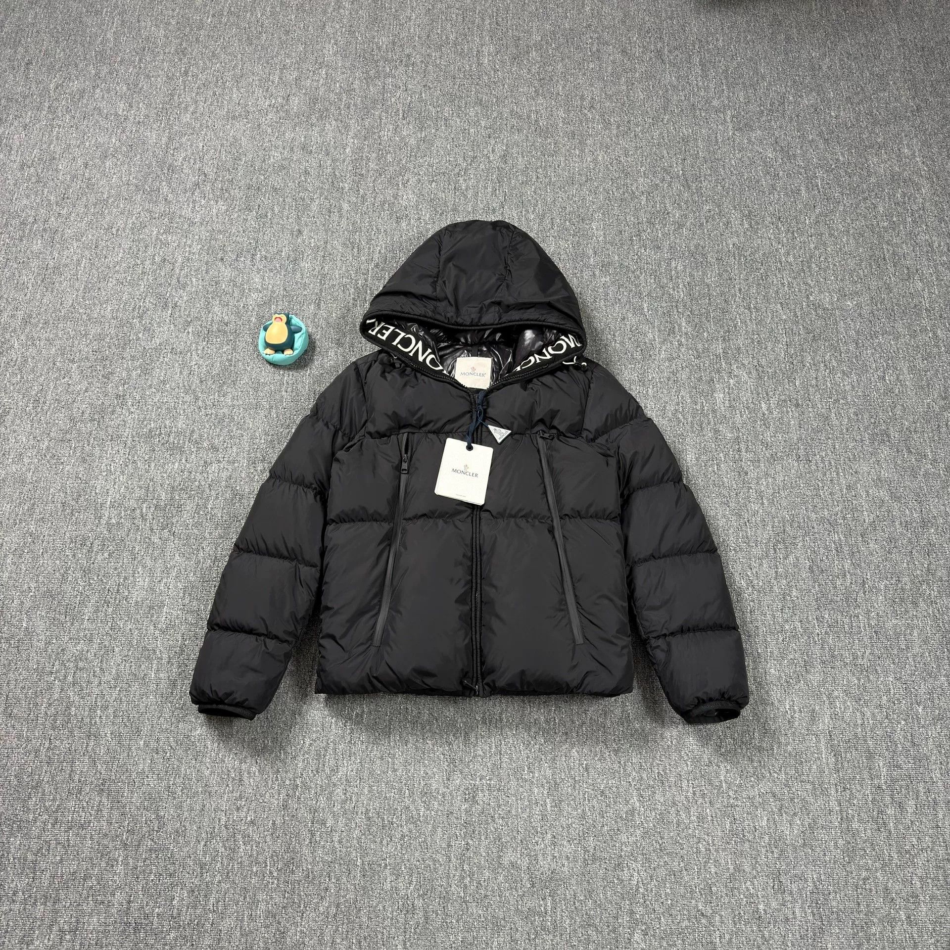 Moncler Moncler Montcla Logo Hooded Puffer Jacket Size 2 Size US M / EU 48-50 / 2 - 2 Thumbnail