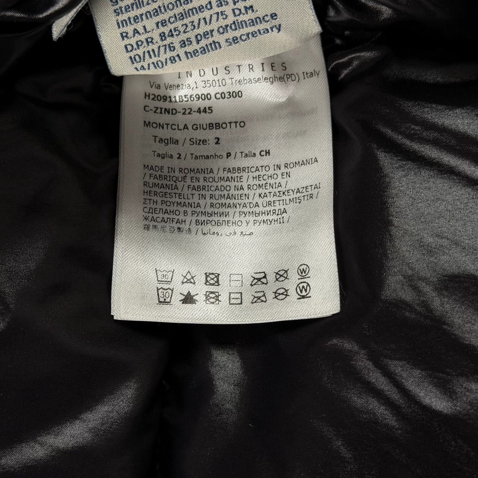 Moncler Moncler Montcla Logo Hooded Puffer Jacket Size 2 Size US M / EU 48-50 / 2 - 7 Thumbnail