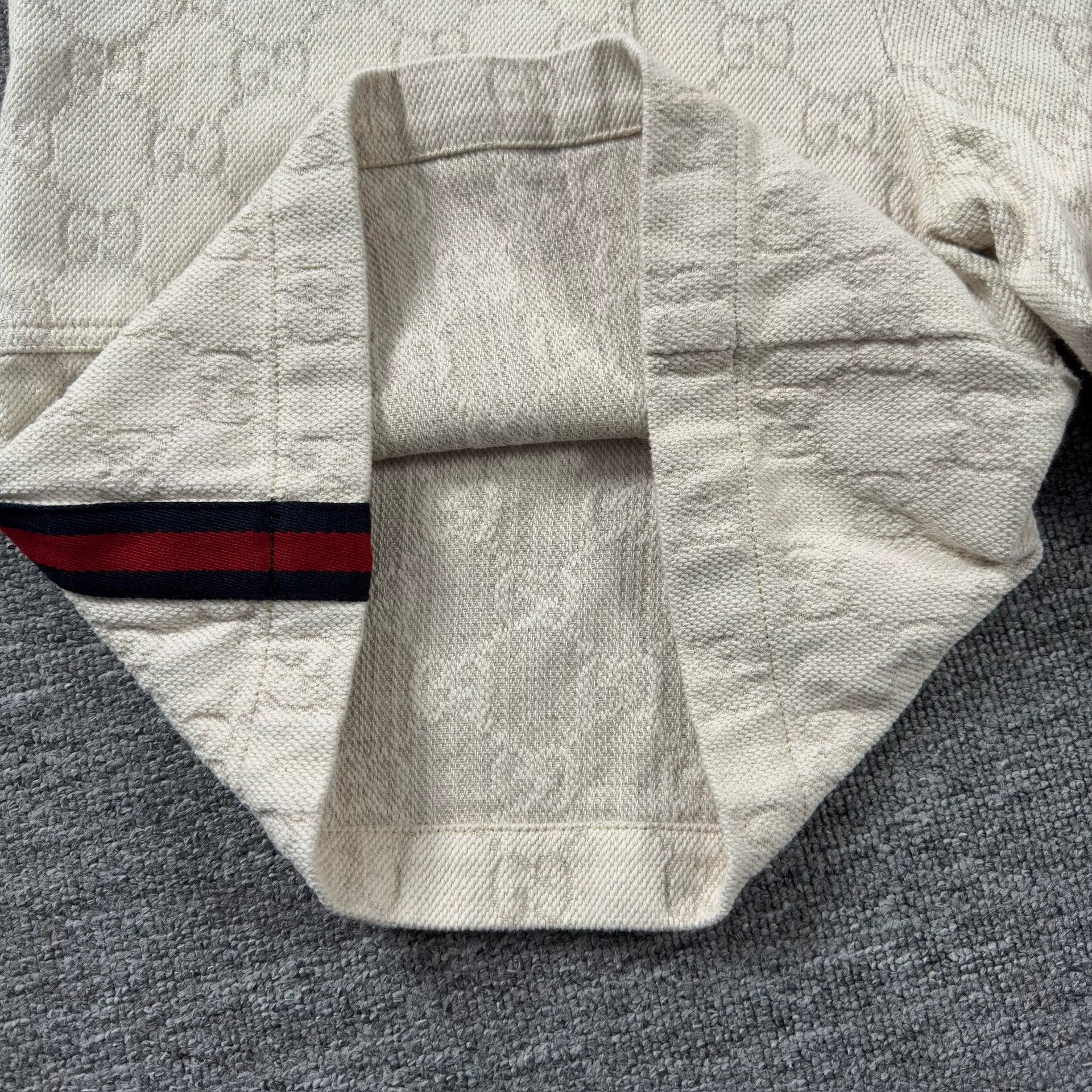 Gucci Gucci GG Monogram Web Stripe Shorts Size EU 54 Size US 38 / EU 54 - 6 Thumbnail