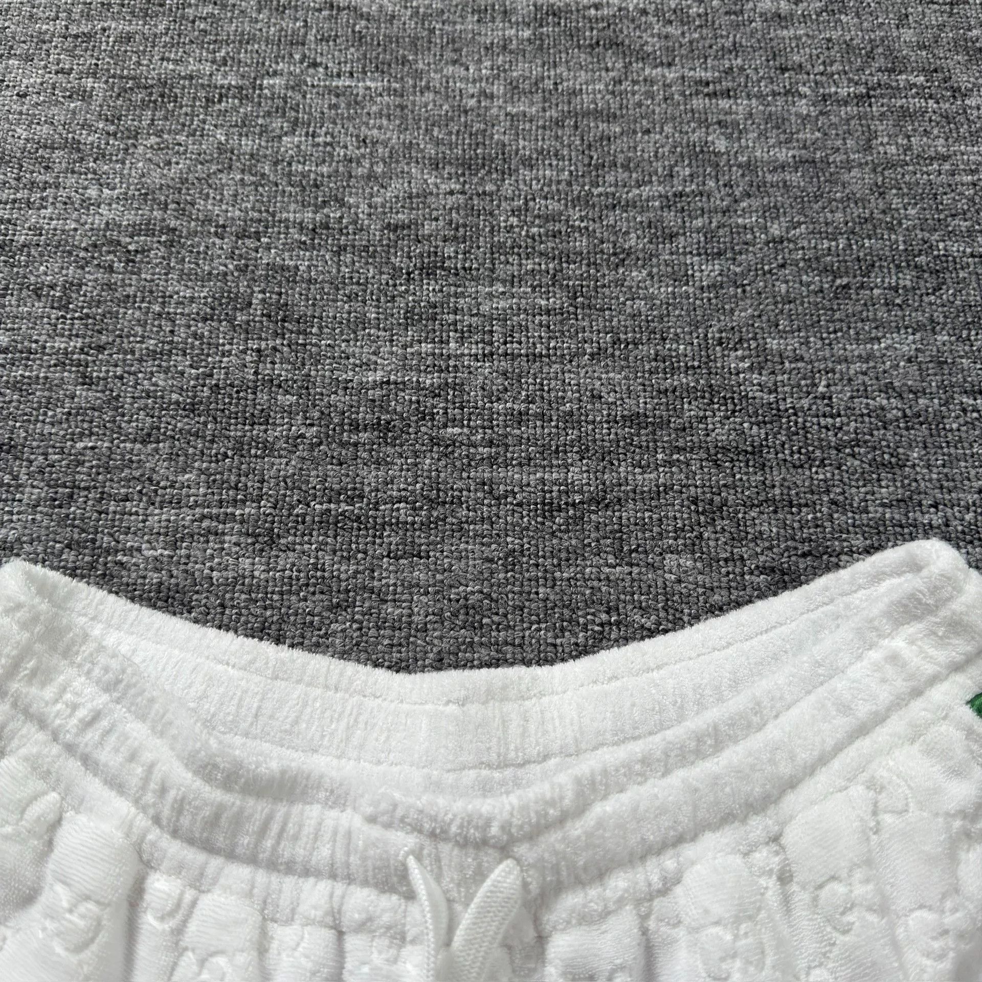 Gucci Gucci Monogram Web Stripe Shorts Size XS Size US 28 / EU 44 - 3 Thumbnail