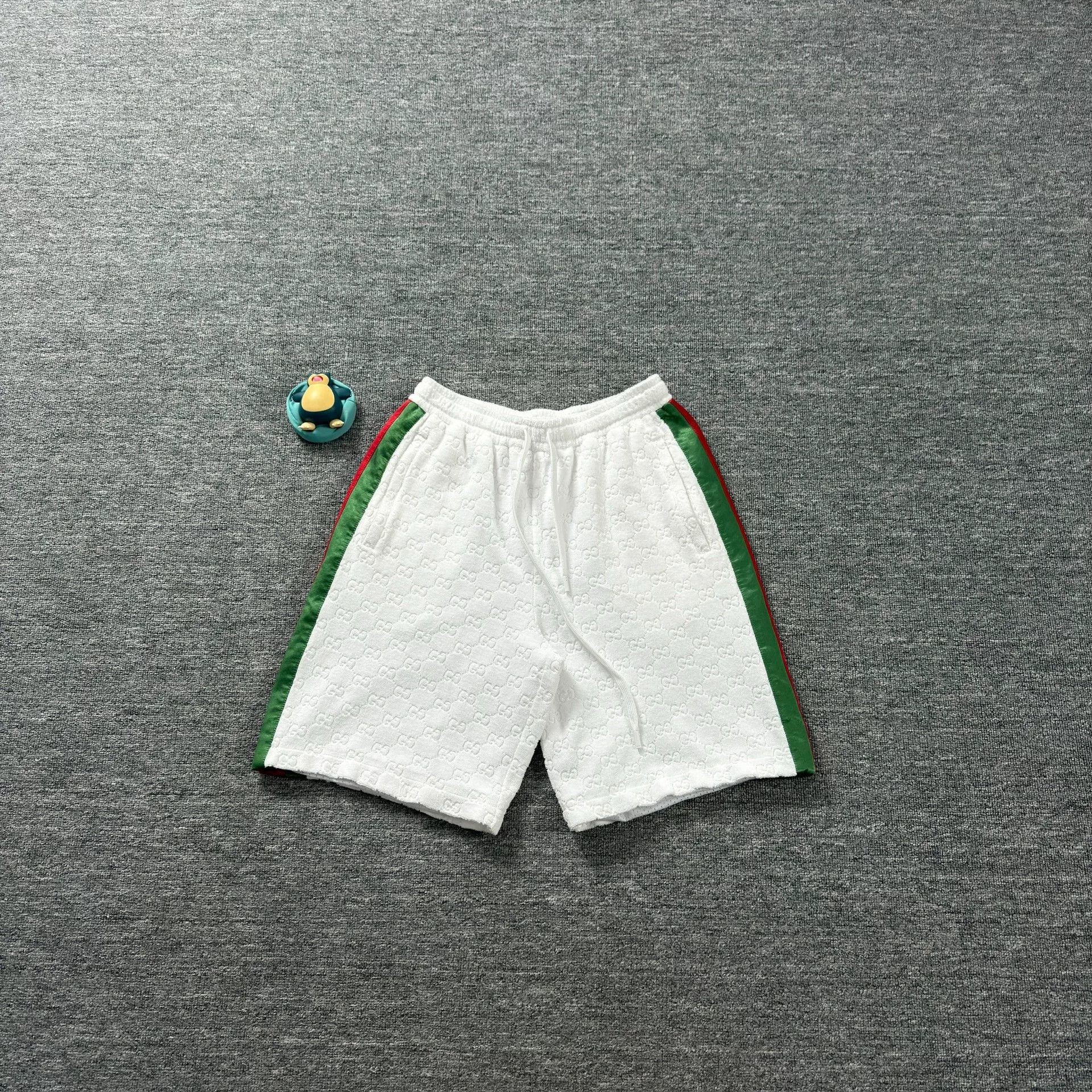 Gucci Gucci Monogram Web Stripe Shorts Size XS Size US 28 / EU 44 - 2 Thumbnail