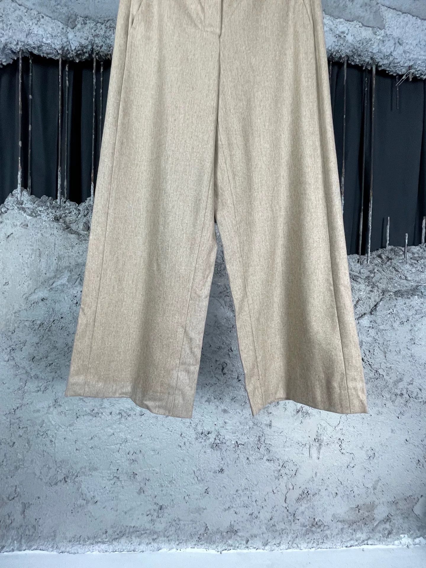Max Mara 'S MaxMara Beige Wool Blend Pants Size 38 Size 26" / US 2 / IT 38 - 5 Thumbnail