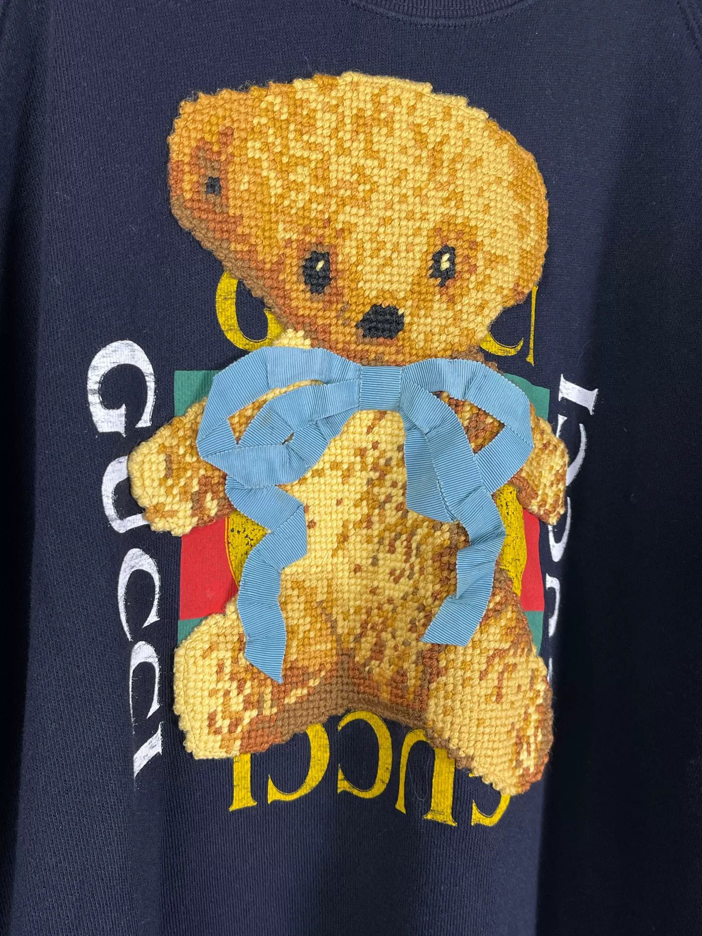 Gucci Gucci Bear Embroidered Sweatshirt Size S Size US S / EU 44-46 / 1 - 6 Thumbnail