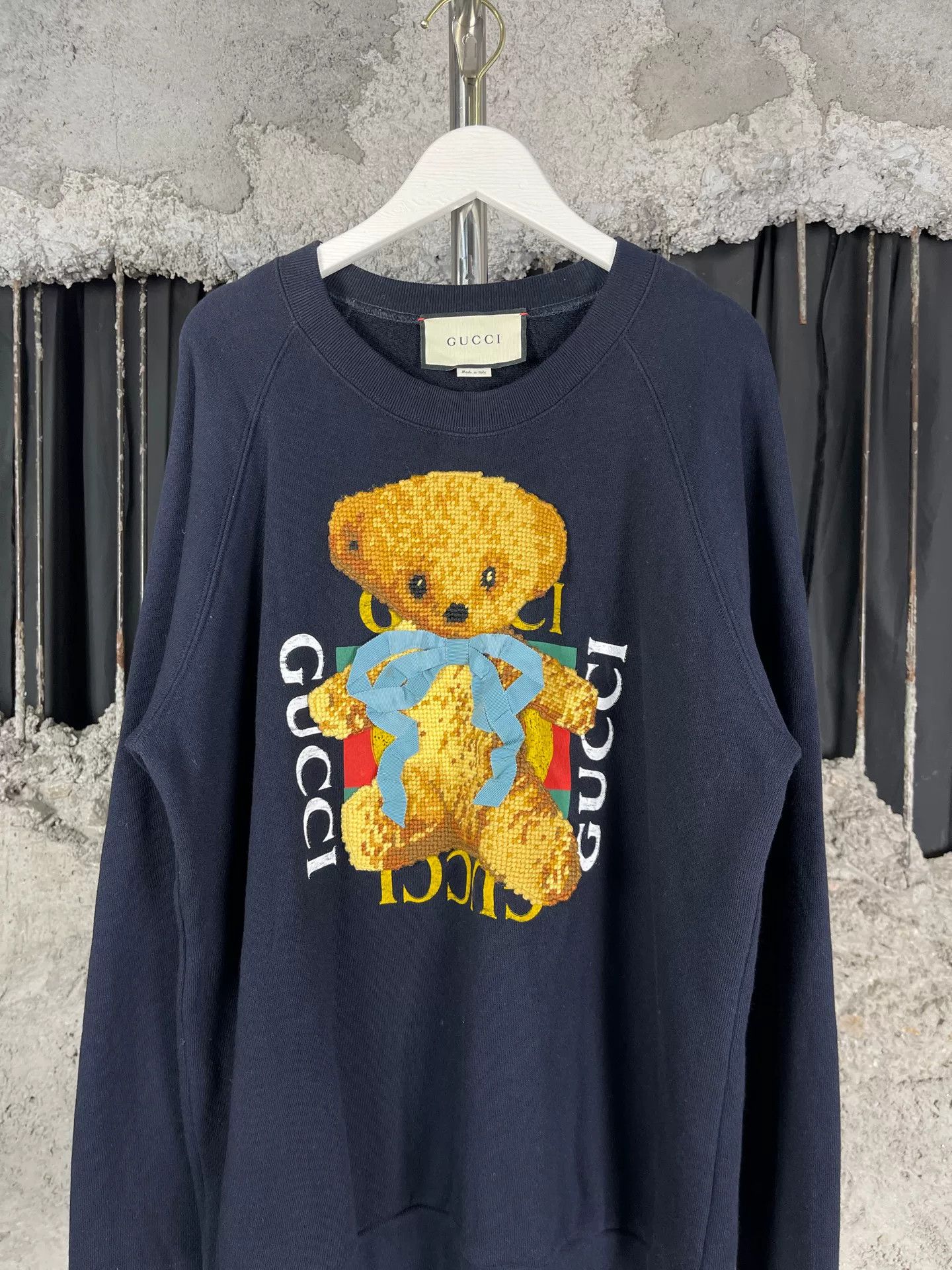 Gucci Gucci Bear Embroidered Sweatshirt Size S Size US S / EU 44-46 / 1 - 4 Thumbnail