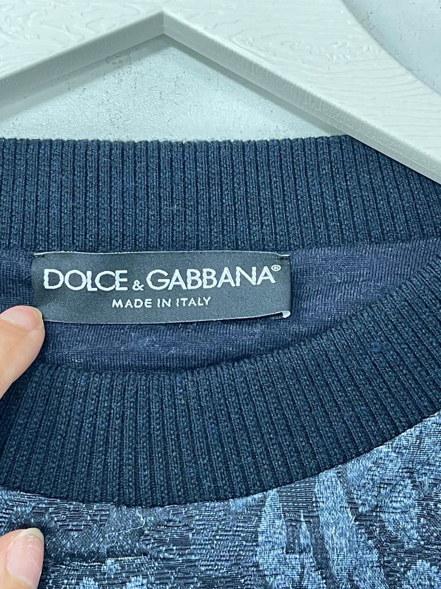Dolce & Gabbana Dolce & Gabbana Embroidered Crest Sweatshirt Size L Size US L / EU 52-54 / 3 - 7 Thumbnail