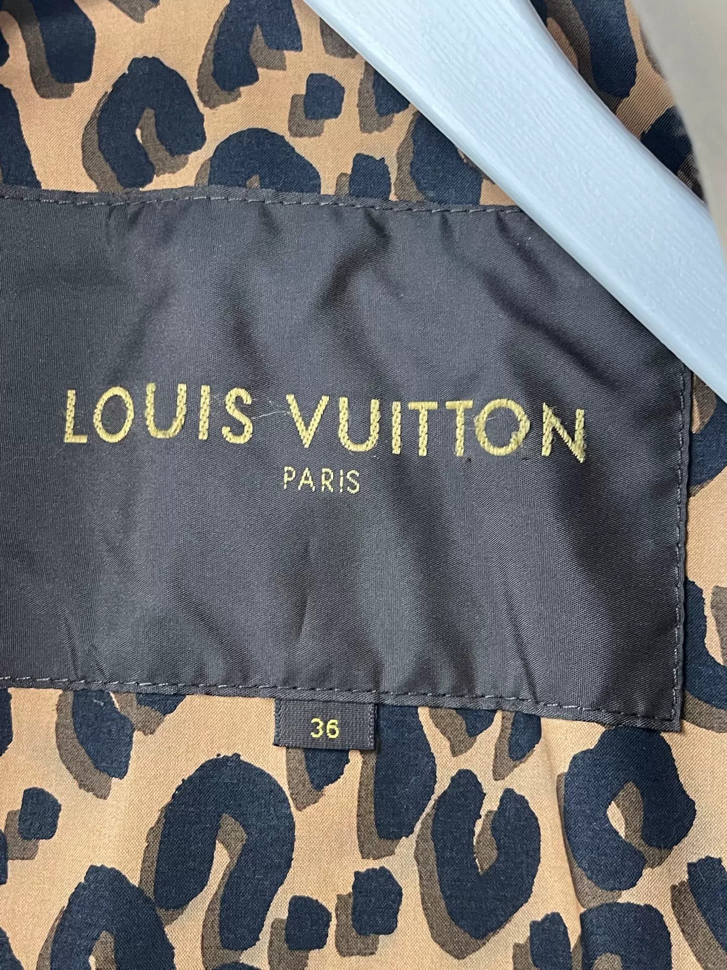 Louis Vuitton Louis Vuitton Leopard Lining Trench Coat Size 36 Size XS / US 0-2 / IT 36-38 - 8 Thumbnail