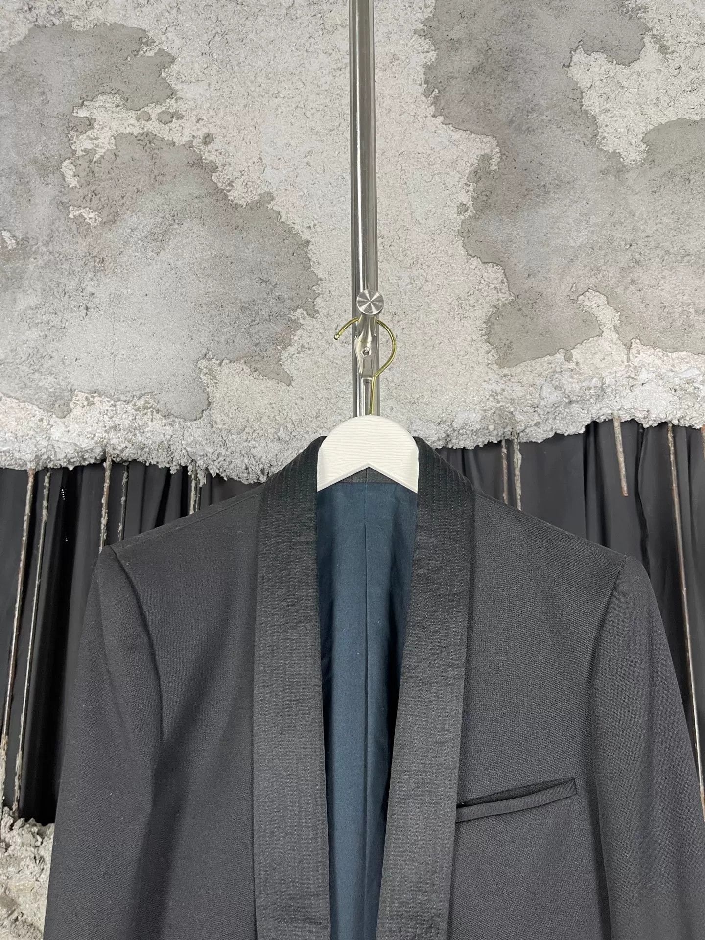 Balmain Balmain Crest Button Blazer Size 38R Size 38R - 4 Thumbnail