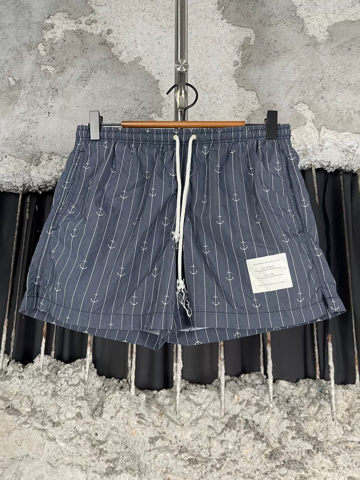 Thom Browne Thom Browne Anchor Print Shorts Size 1 Size US 39 - 2 Thumbnail