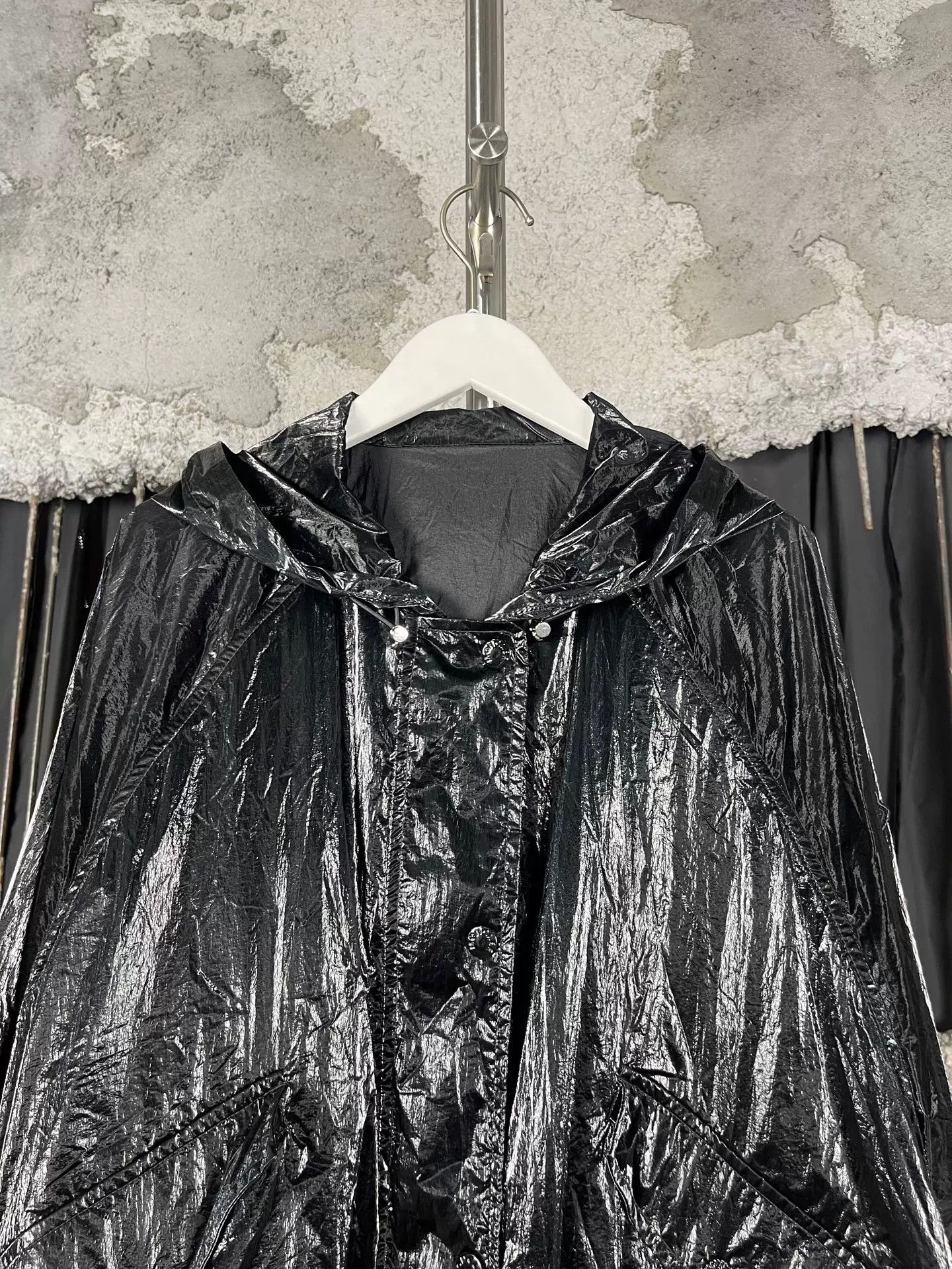 Moncler Moncler Tiya Glossy Jacket Size 1 Size S / US 4 / IT 40 - 4 Thumbnail