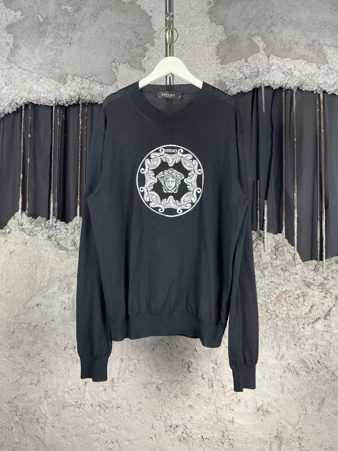 Versace Versace Medusa Head Knit Sweater L Size US L / EU 52-54 / 3 - 2 Thumbnail