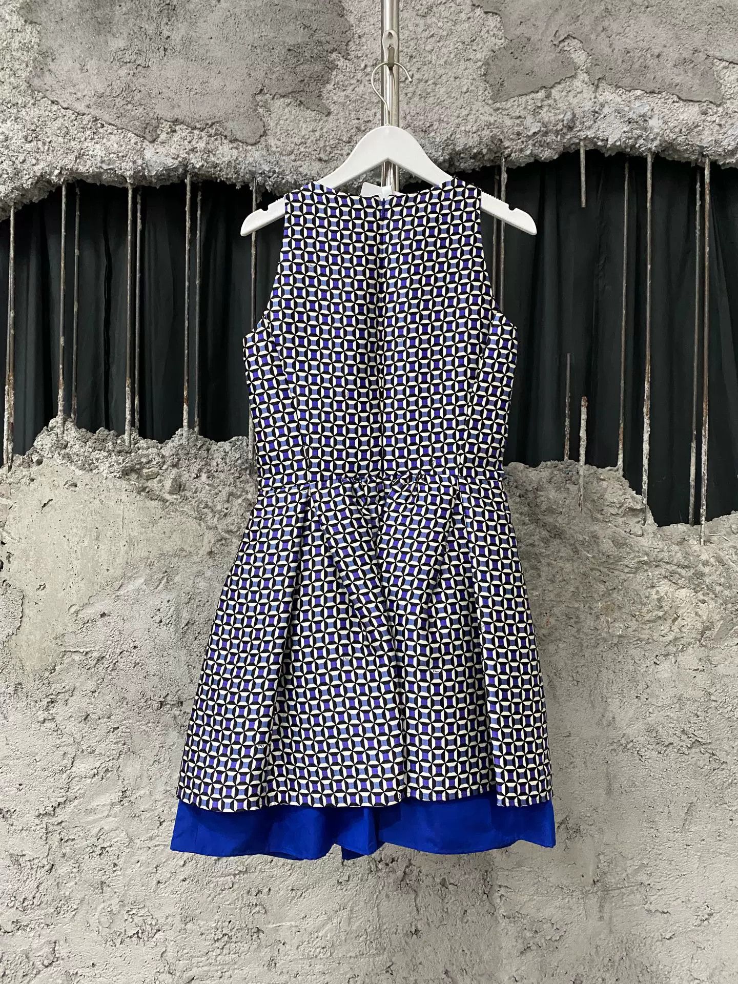 Dior Dior Geometric Silk Sleeveless Dress Size 36 Size XS / US 0-2 / IT 36-38 - 3 Thumbnail