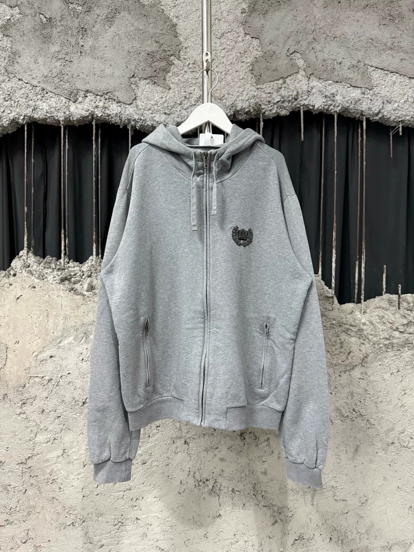 Dolce & Gabbana Dolce & Gabbana Crown Zip-Up Hoodie Gray Size 52 Size US L / EU 52-54 / 3 - 2 Thumbnail