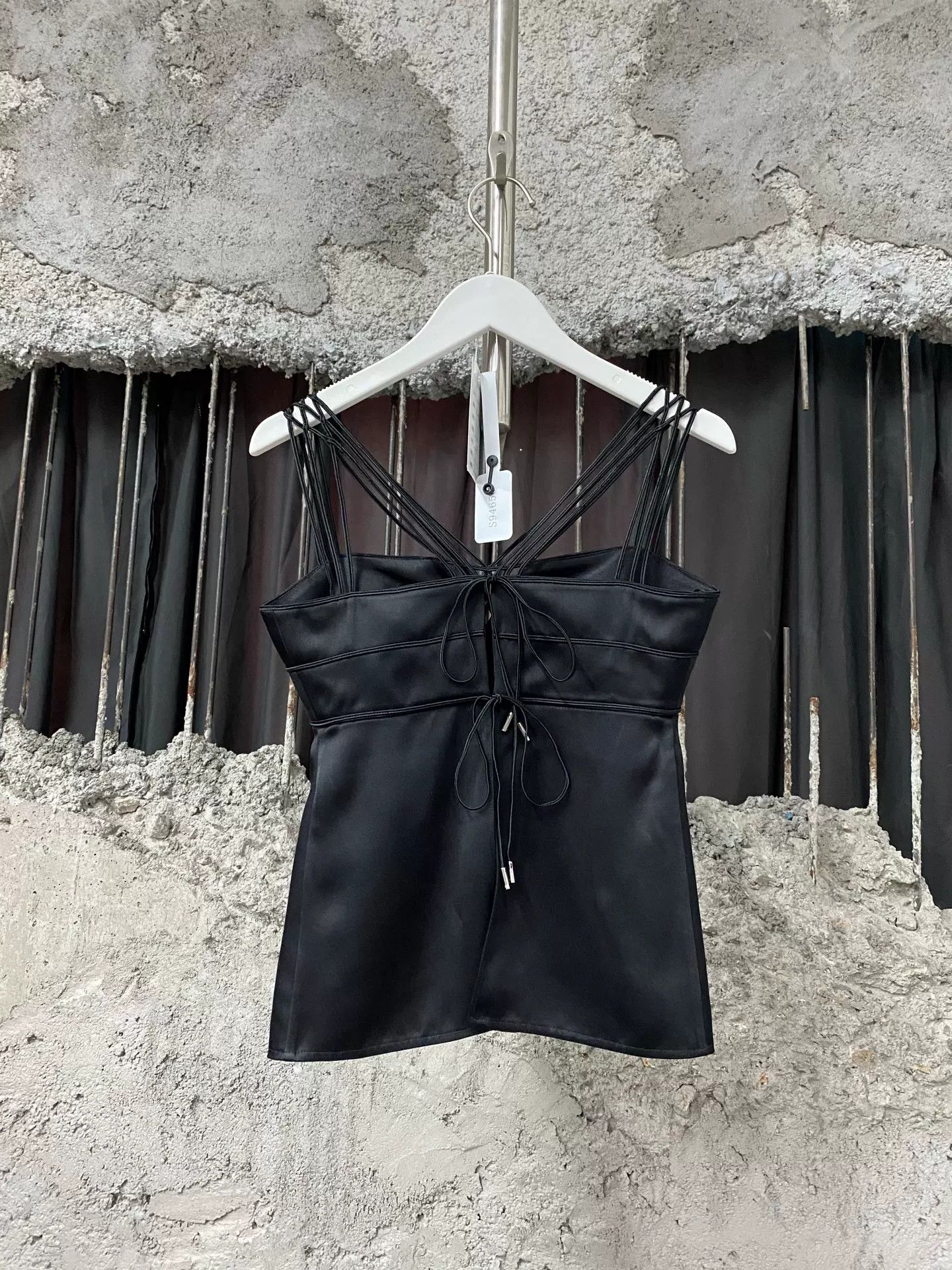 Chanel Chanel CC Logo Satin Camisole Size 34 Size XS / US 0-2 / IT 36-38 - 3 Thumbnail