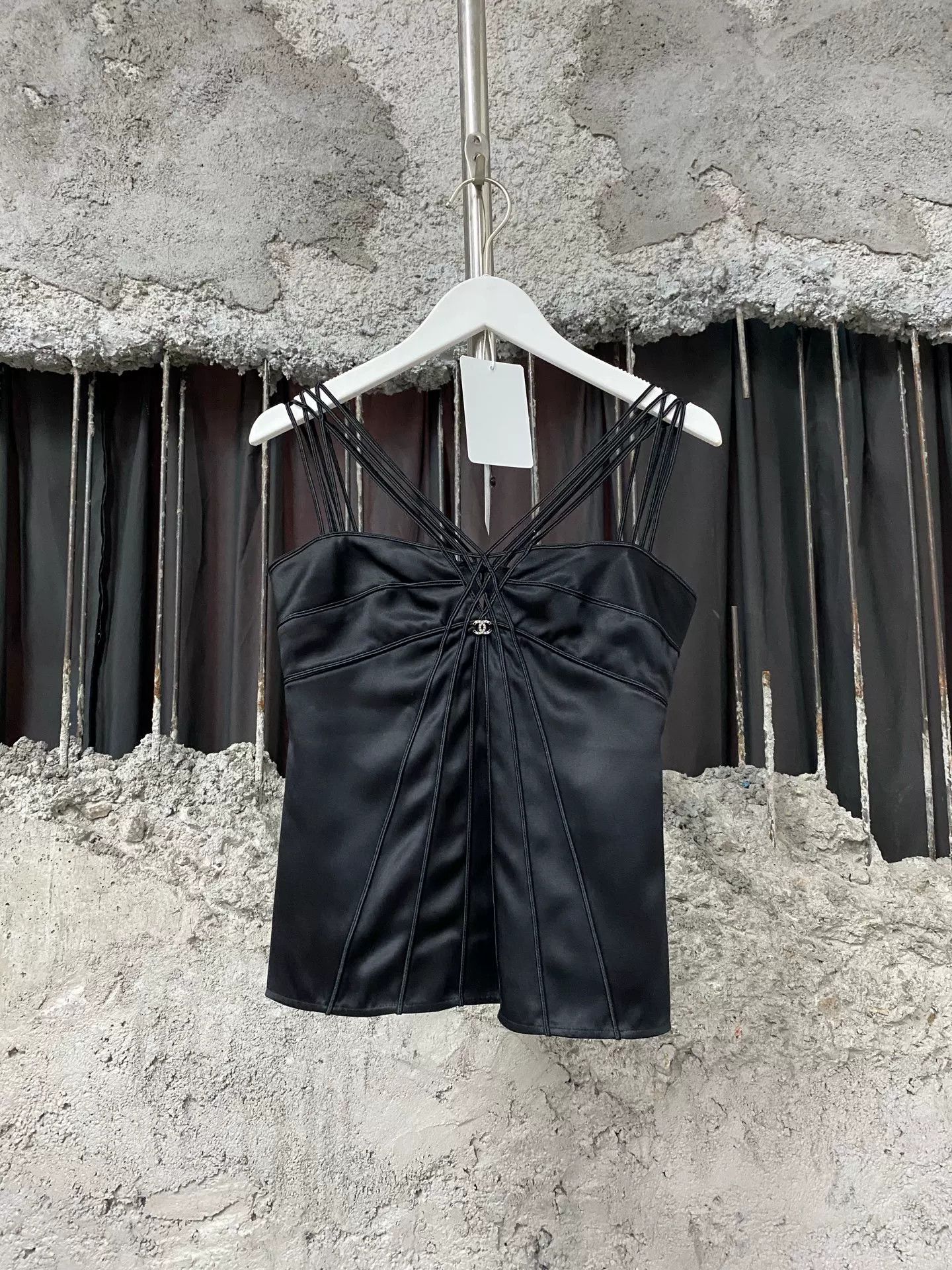 Chanel Chanel CC Logo Satin Camisole Size 34 Size XS / US 0-2 / IT 36-38 - 2 Thumbnail