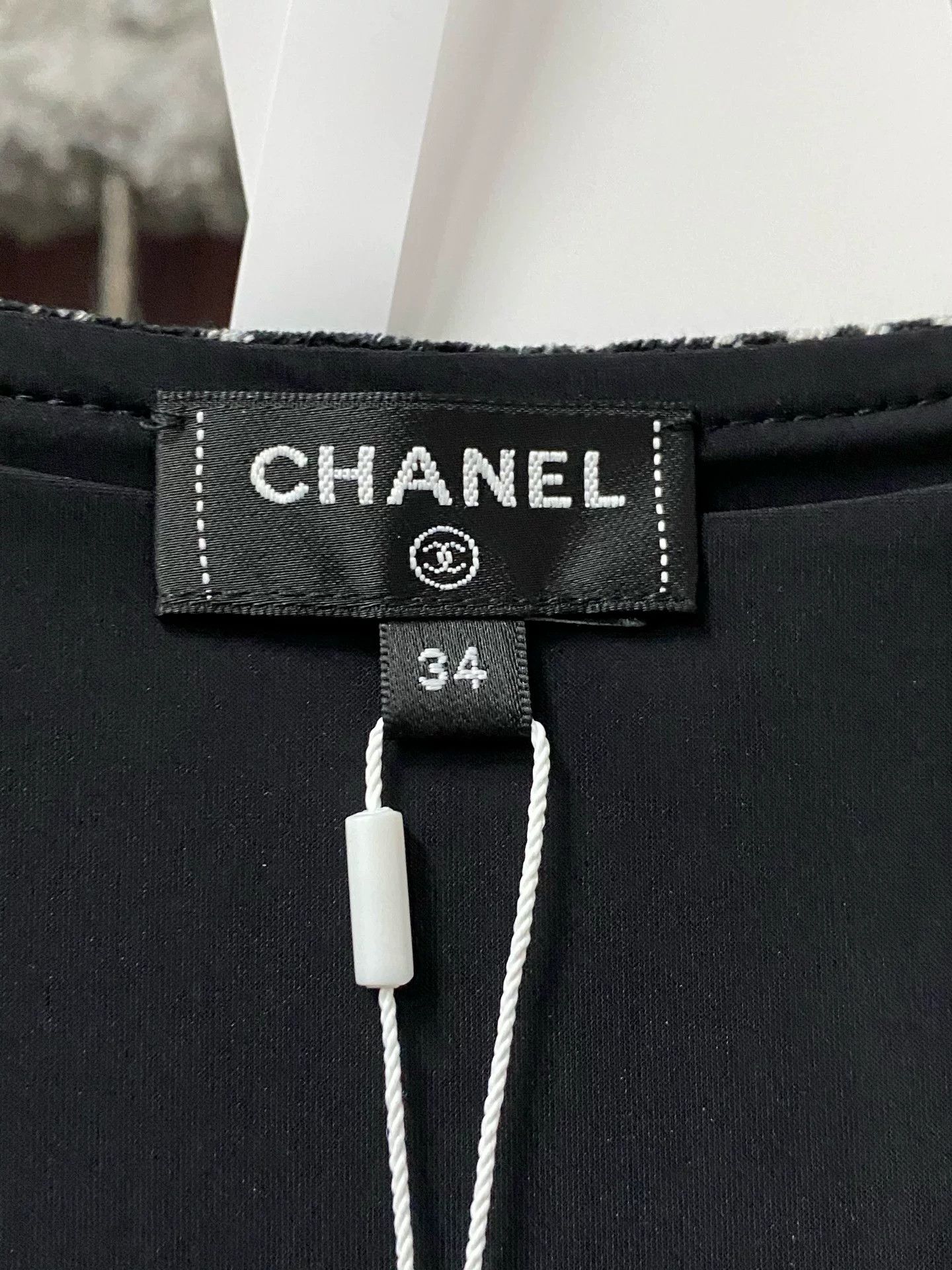 Chanel Chanel Velvet Logo Short Sleeve Top Size 34 Size XS / US 0-2 / IT 36-38 - 7 Thumbnail