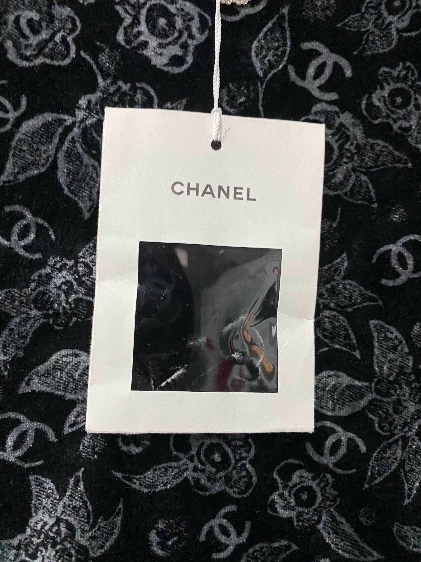 Chanel Chanel Velvet Logo Short Sleeve Top Size 34 Size XS / US 0-2 / IT 36-38 - 9 Thumbnail