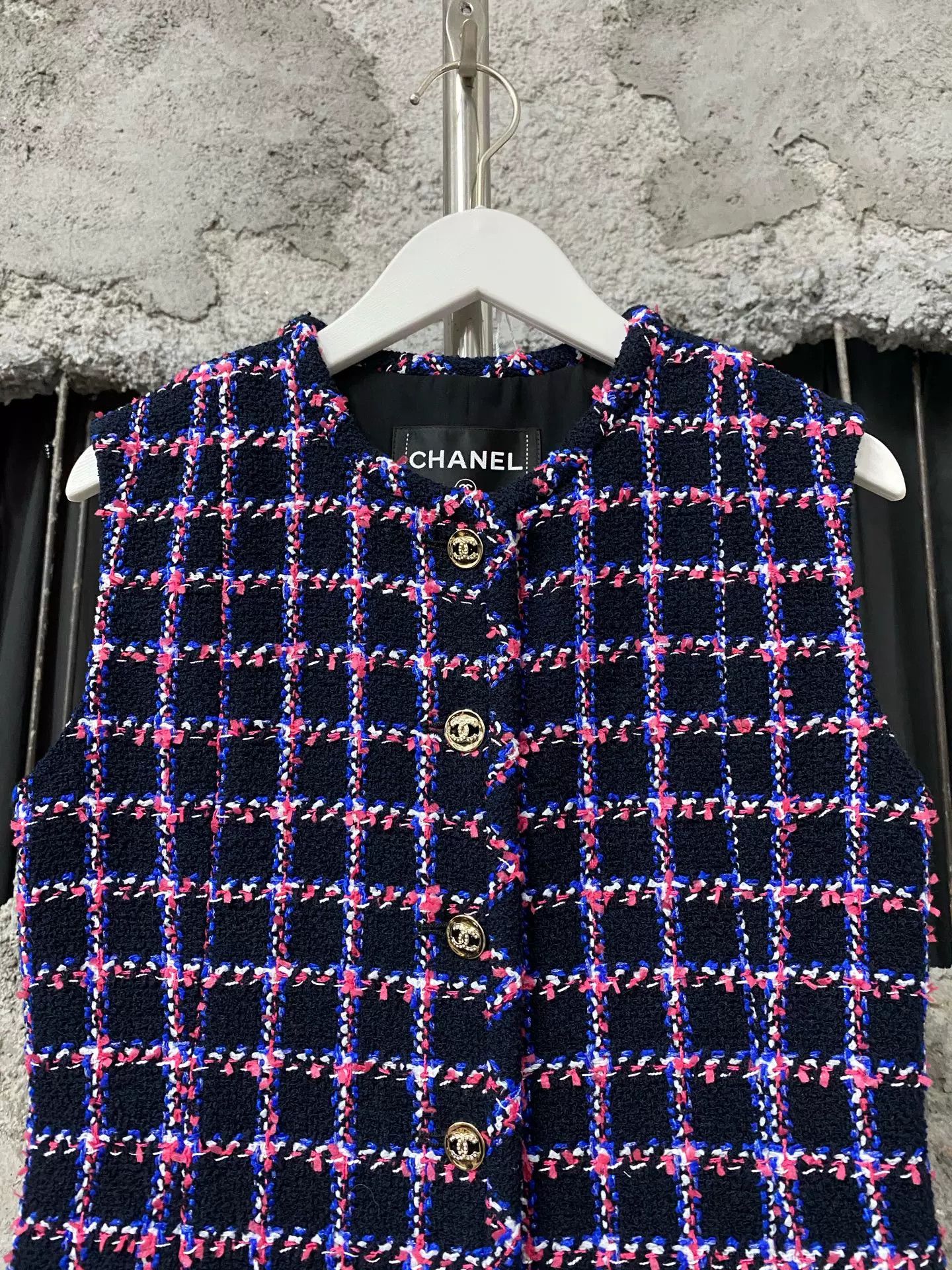 Chanel Chanel Check Tweed Vest Size 34 Size XS / US 0-2 / IT 36-38 - 4 Thumbnail