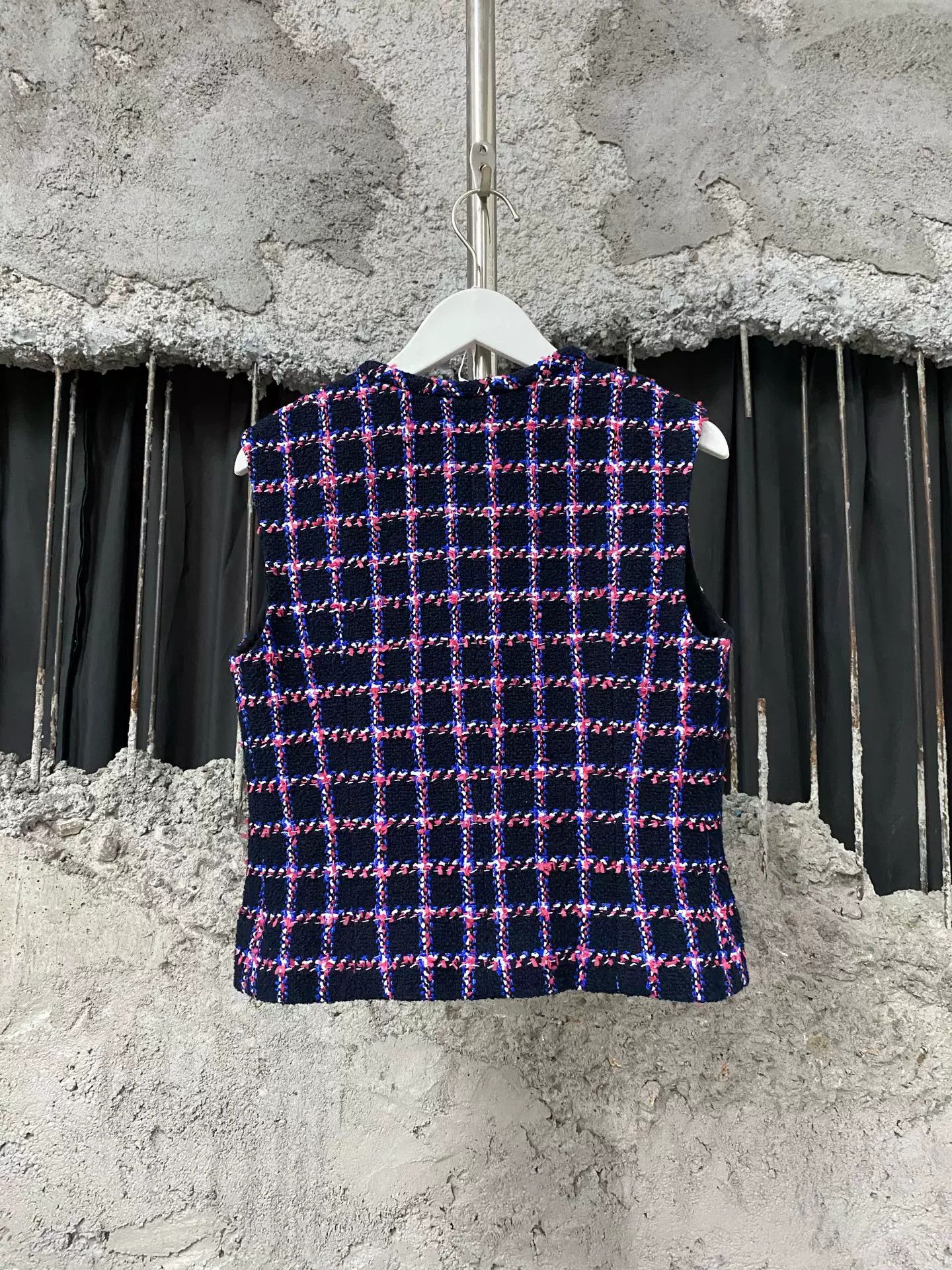 Chanel Chanel Check Tweed Vest Size 34 Size XS / US 0-2 / IT 36-38 - 3 Thumbnail