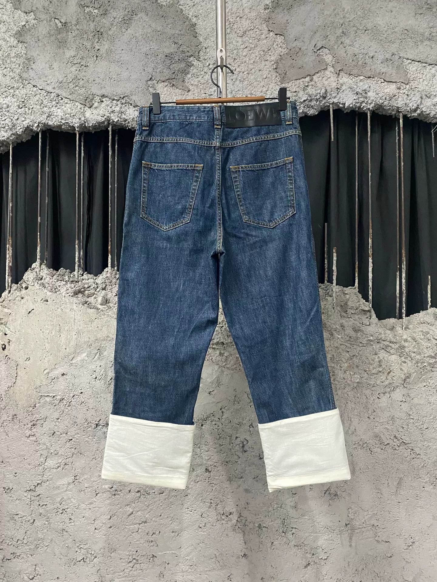 Loewe Loewe Fisherman Cuff Jeans Size 34 Size 24" / US 00 / IT 34 - 3 Thumbnail