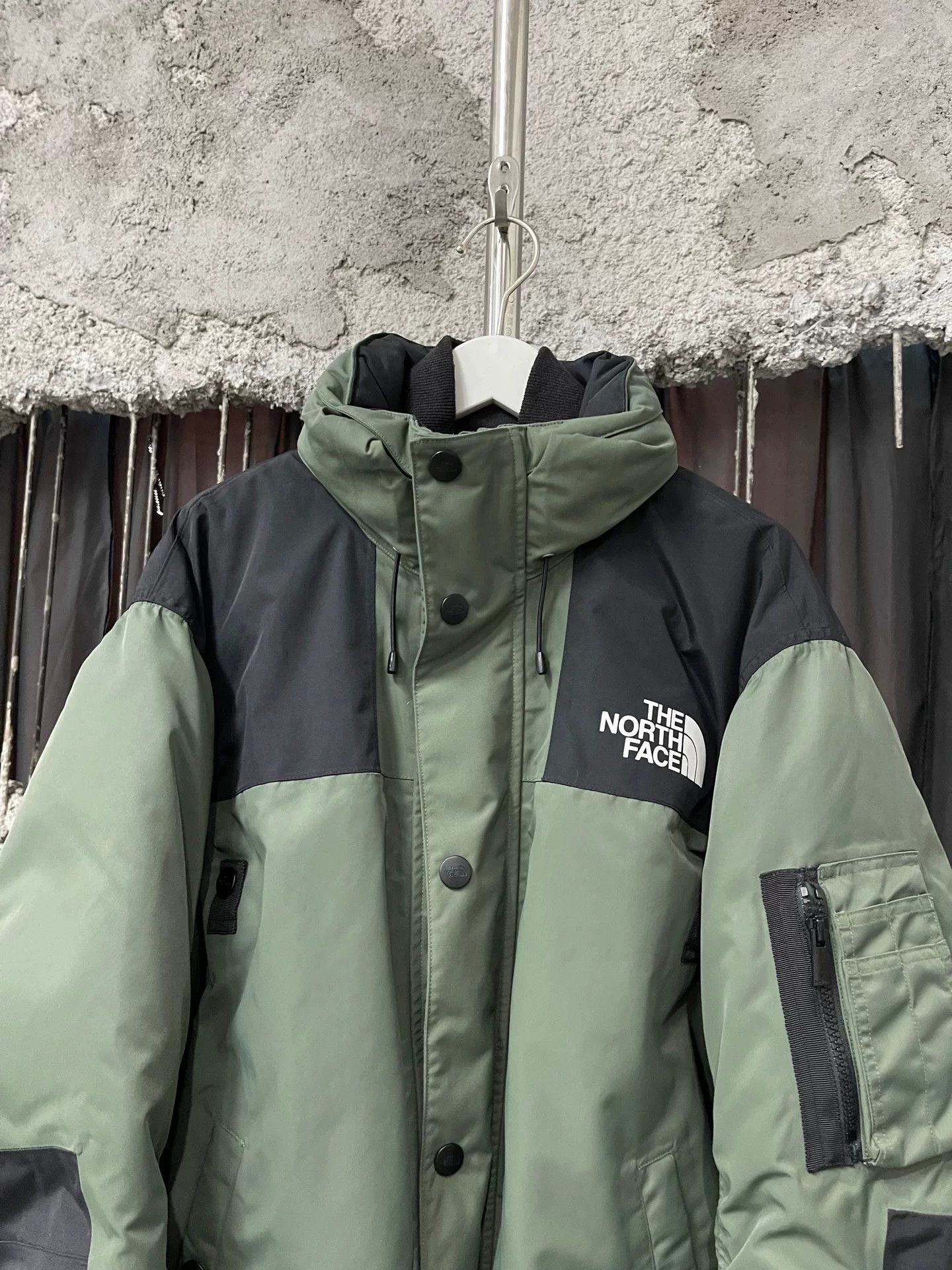 Sacai × The North Face Sacai x The North Face Padded Bomber Size S Size US S / EU 44-46 / 1 - 4 Thumbnail