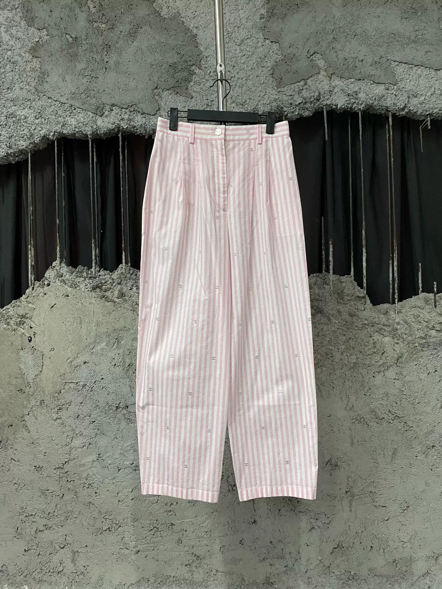 Chanel Chanel Striped Trousers Size 34 Size 25" / US 0 / IT 36 - 2 Thumbnail