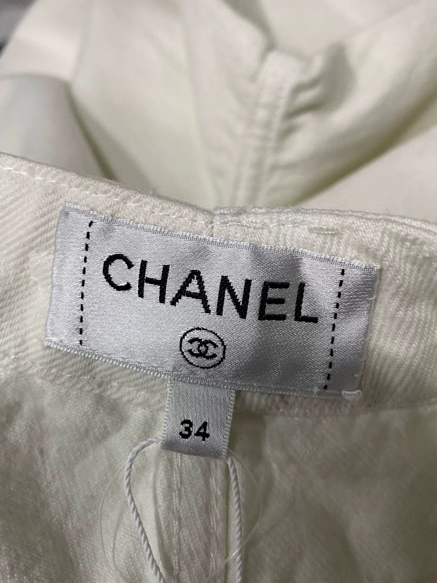 Chanel Chanel White Denim Jeans Size 34 Size 25" / US 0 / IT 36 - 7 Thumbnail